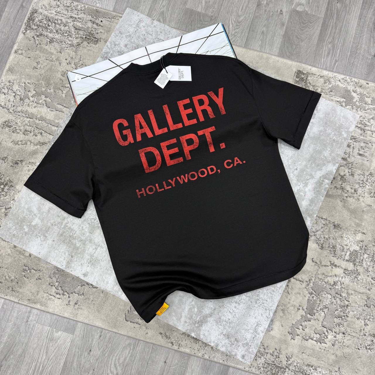GD SOUVENIR TSHIRT - BLACK