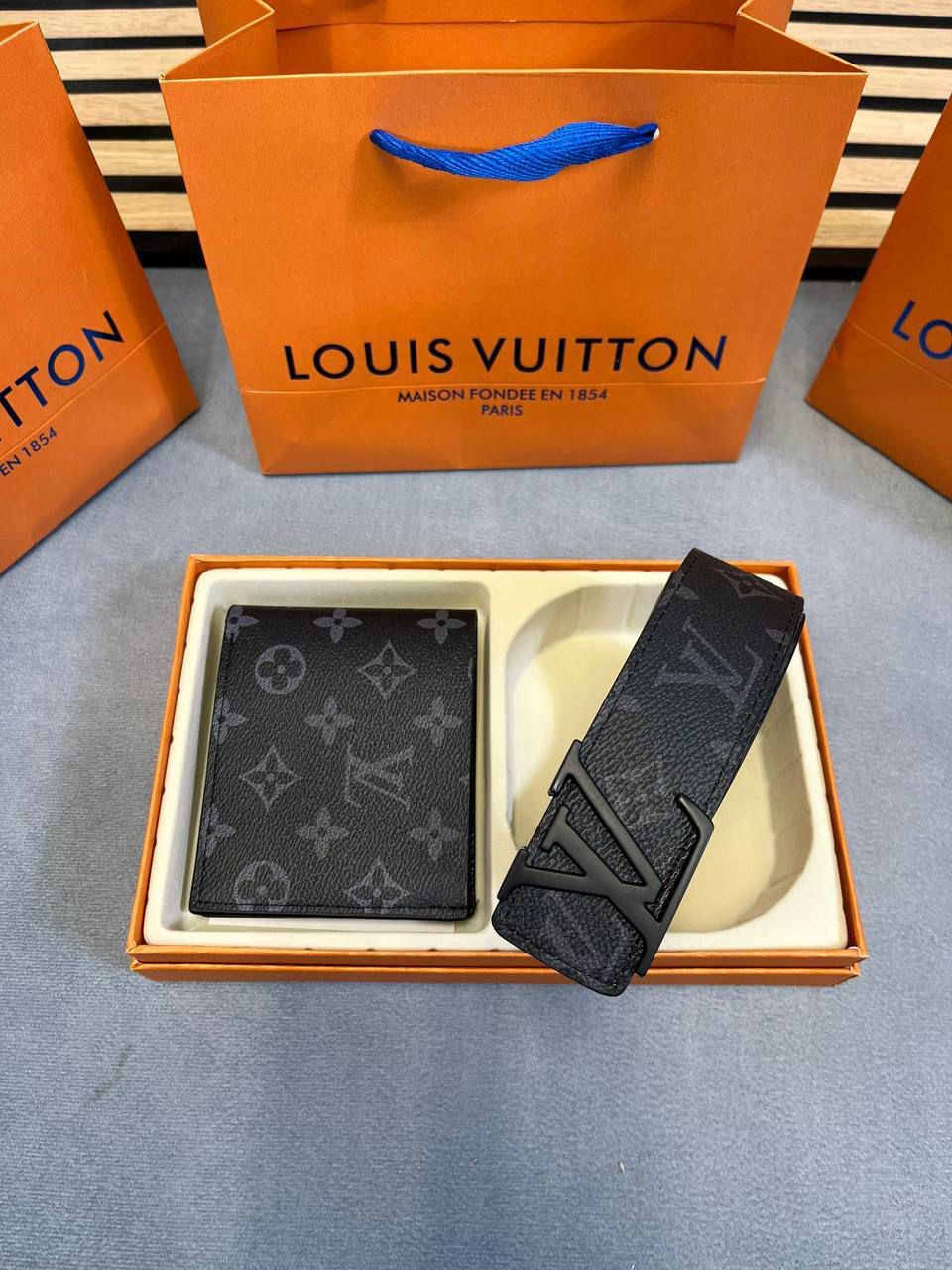 LVE BELT AND WALLET SET - BLACK