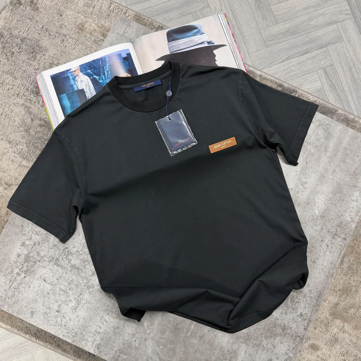 LVE TSHIRT - BLACK