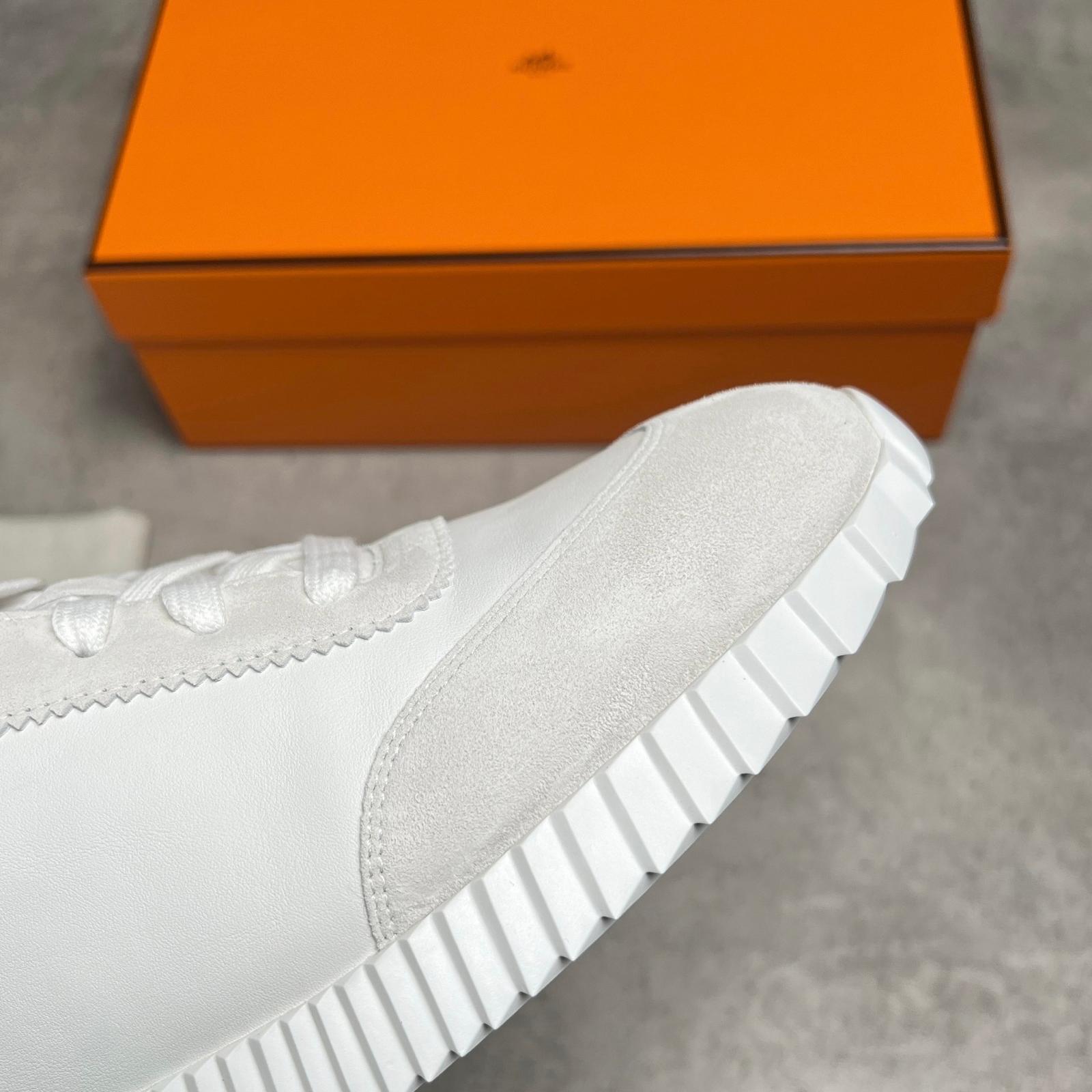 H TRAINER - WHITE / GREY