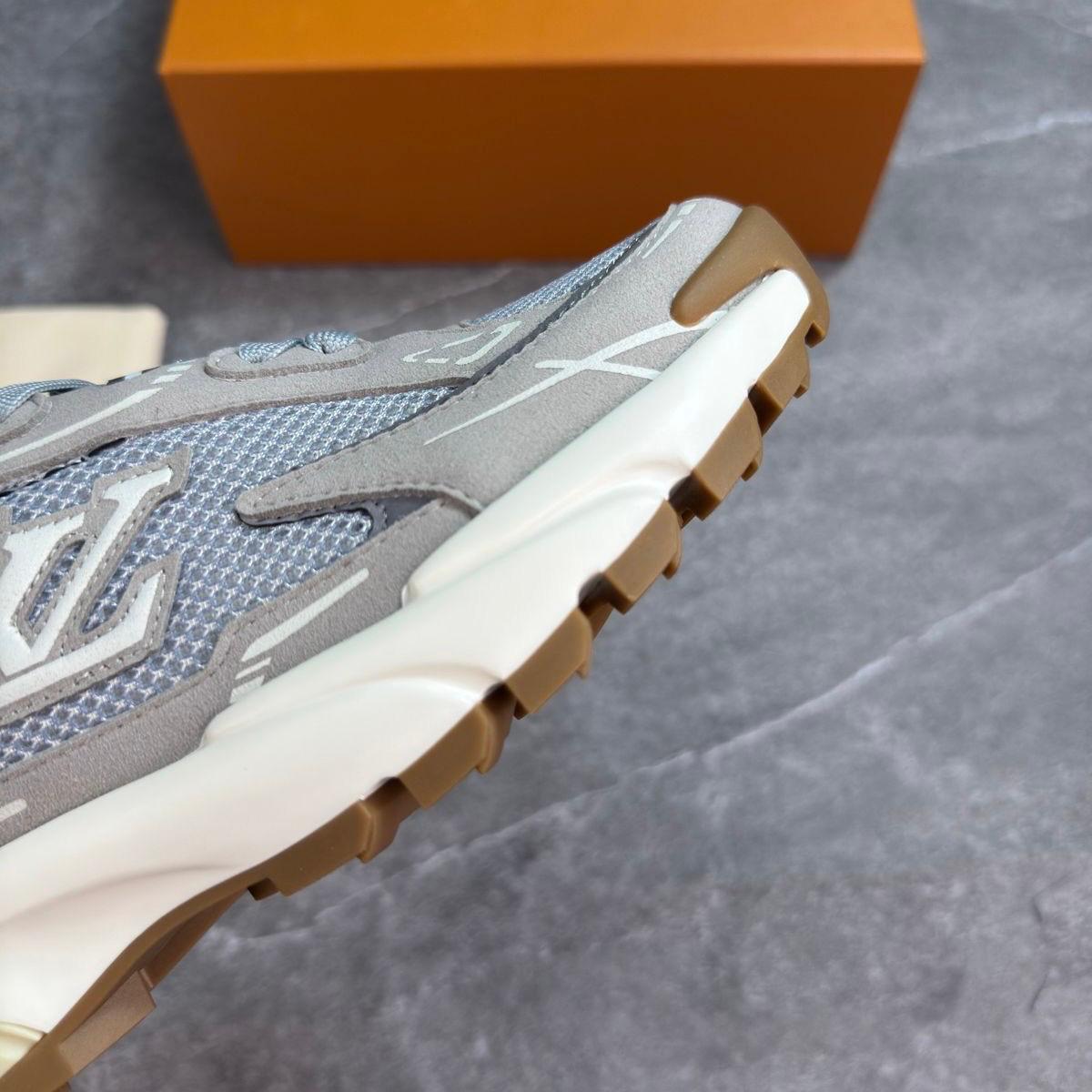 LVE TACTIC TRAINER - GREY