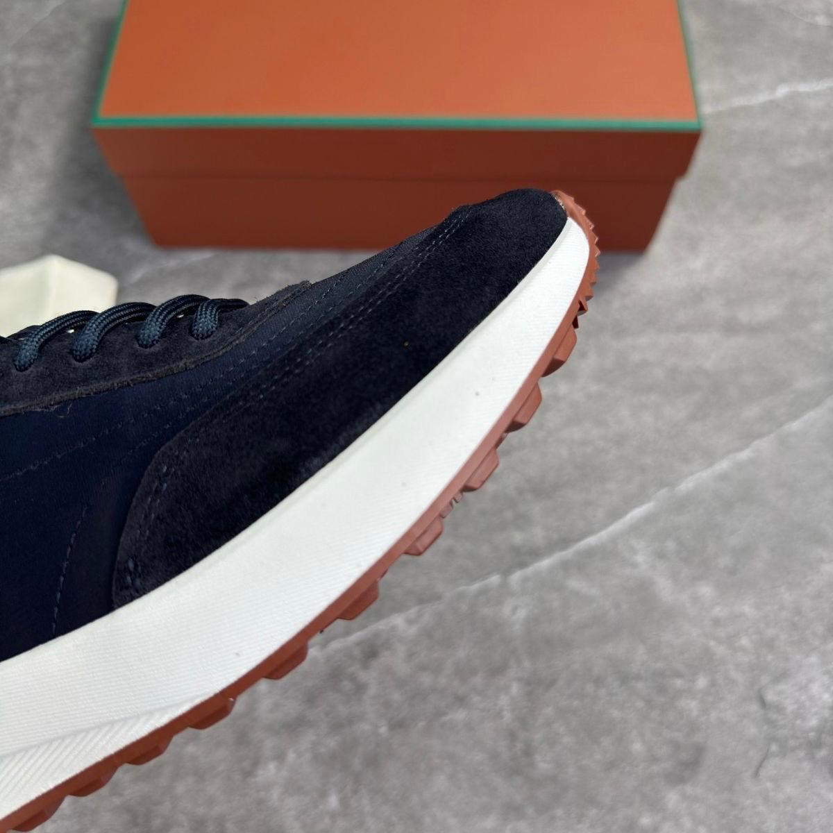 LORO SUEDE TRAINER - NAVY