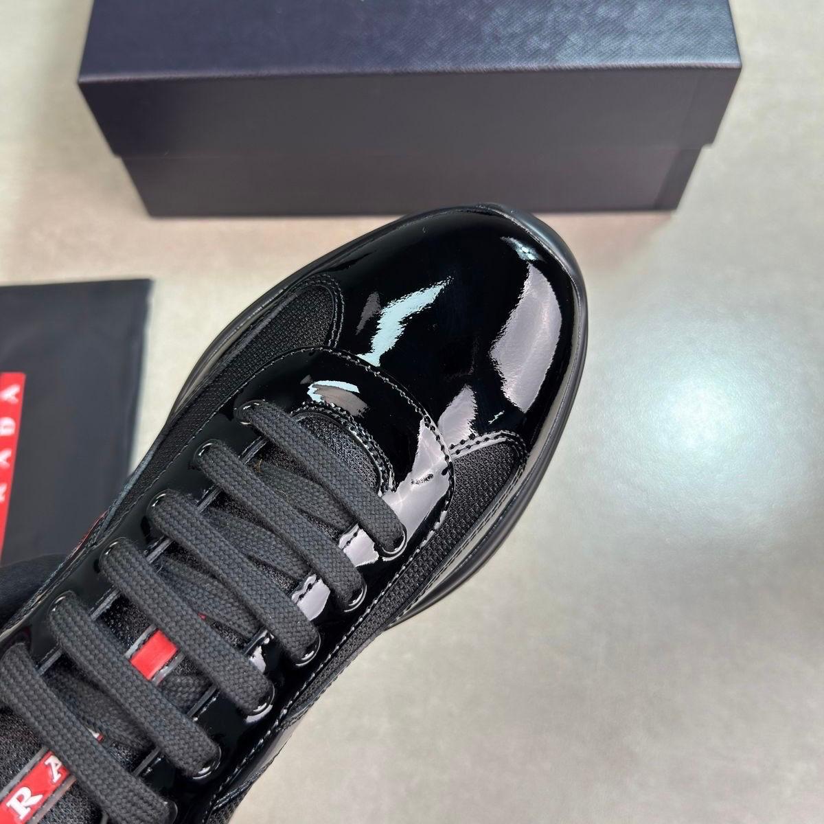 PDA TRAINER - BLACK