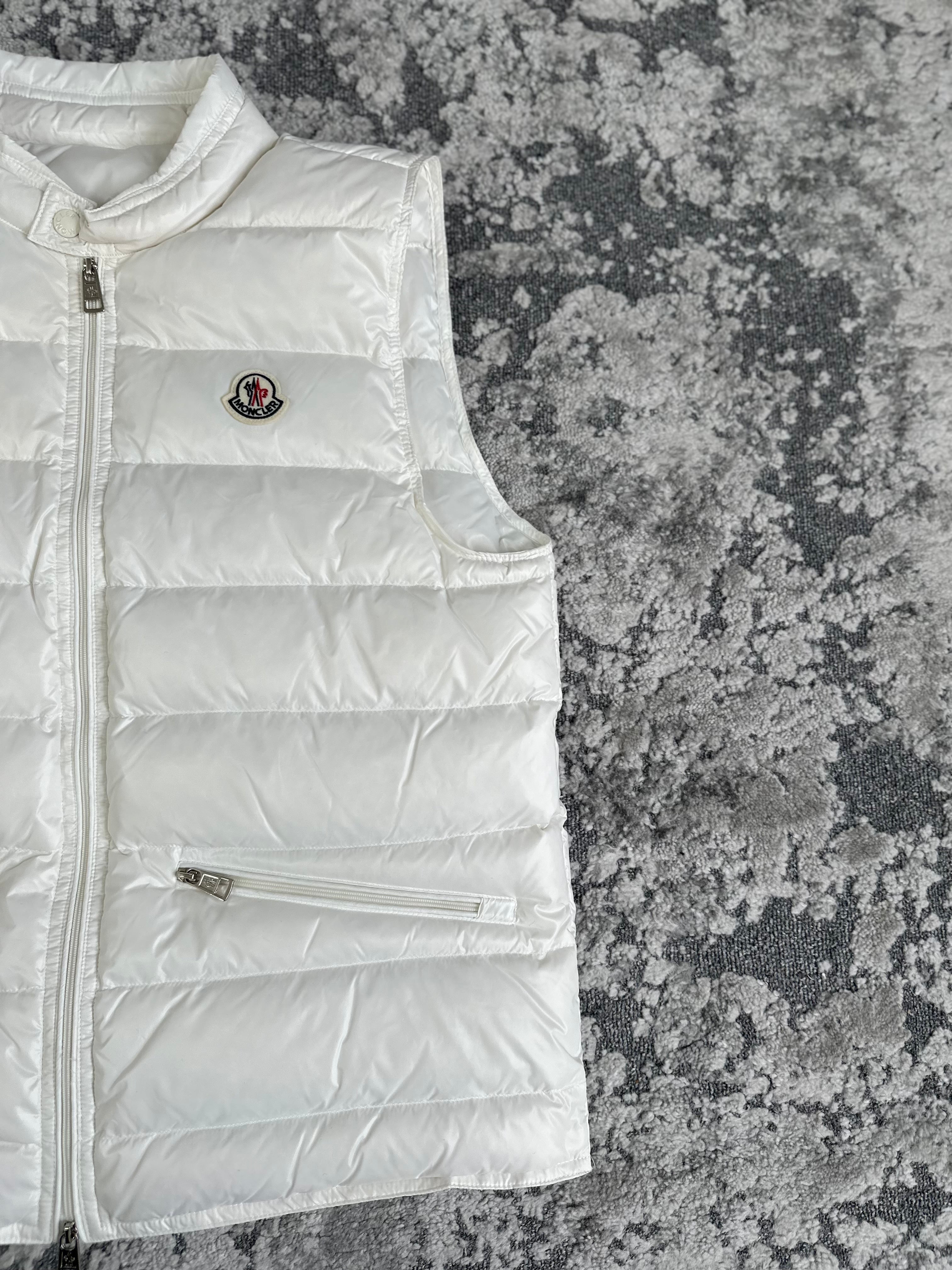 MNCLR GUI GILET - WHITE