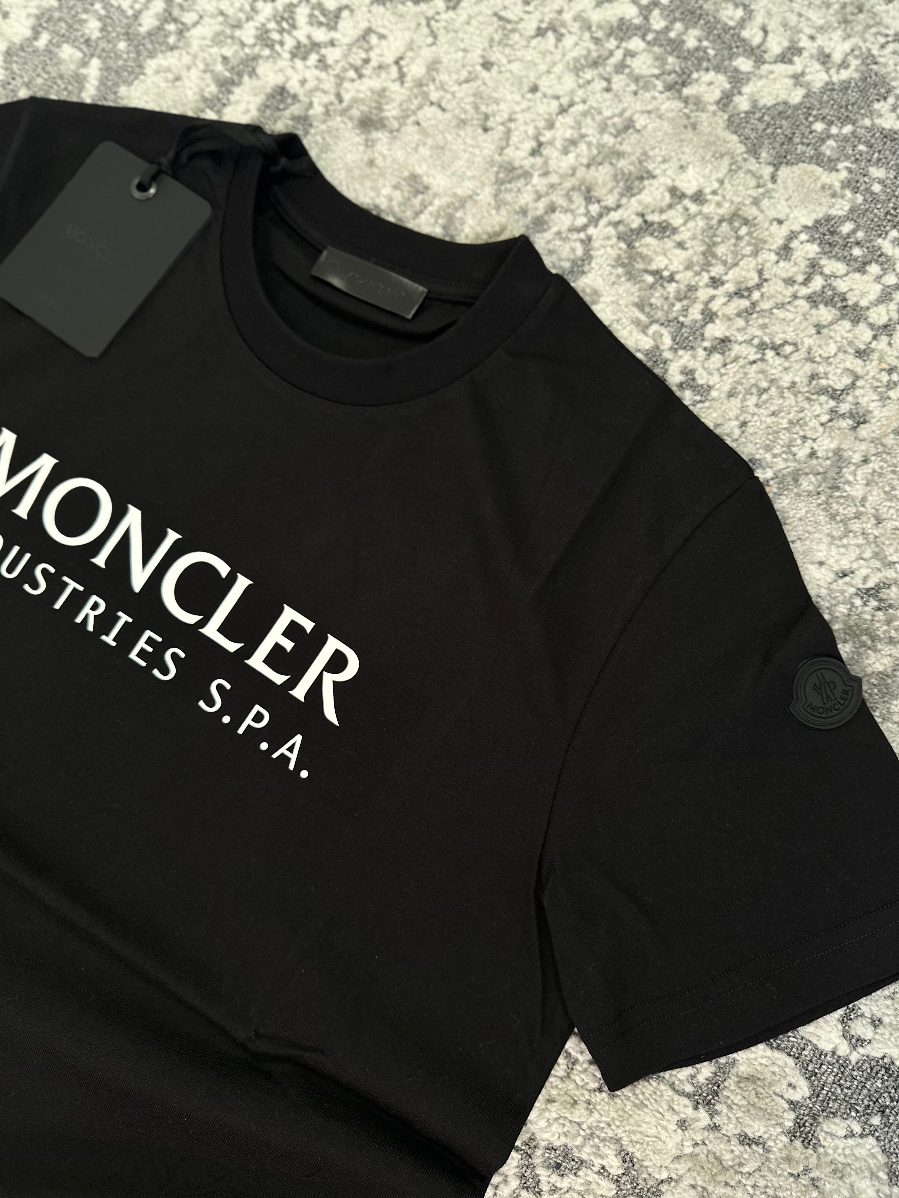 MNCLR INDUSTRIES SPA TSHIRT - BLACK