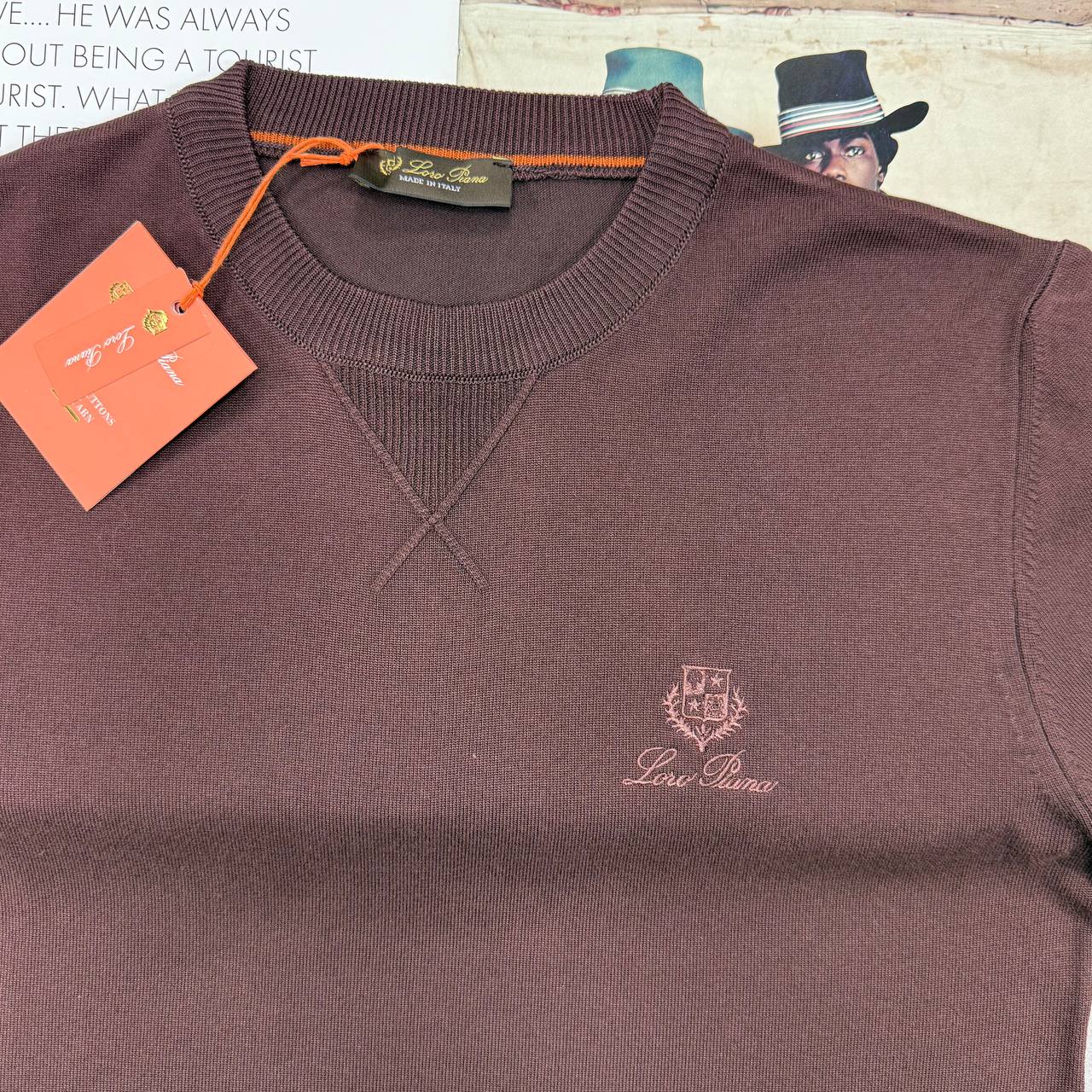 LORO KNIT V-NECK TSHIRT - BROWN