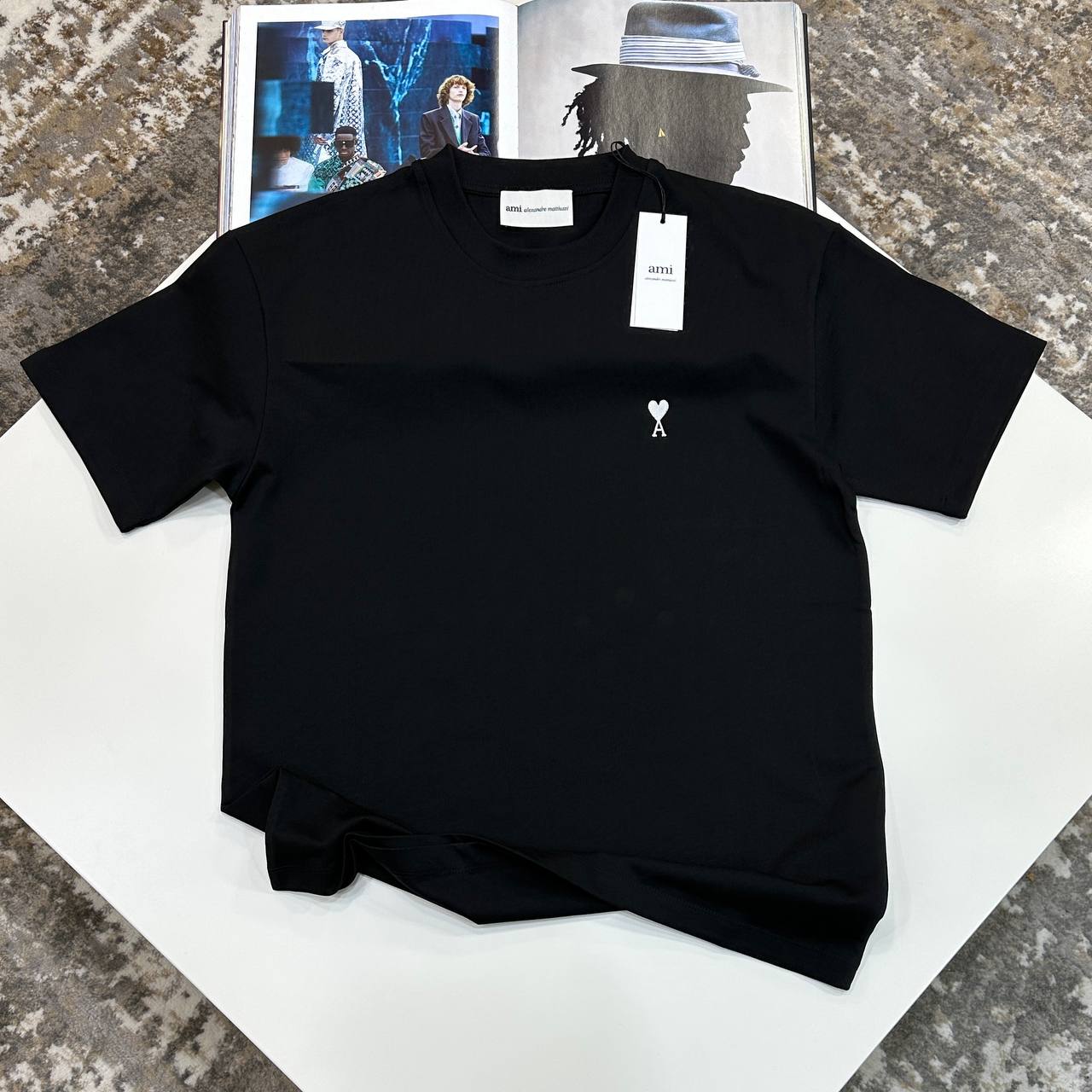 AMI TSHIRT - BLACK