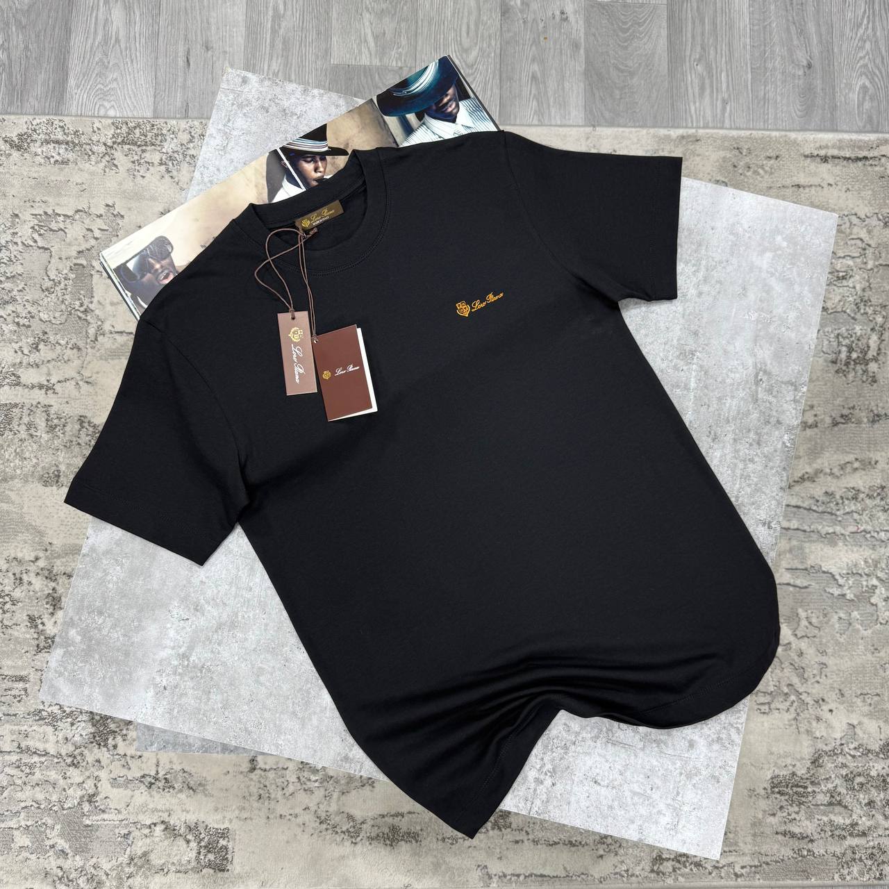 LORO CREWNECK TSHIRT - BLACK