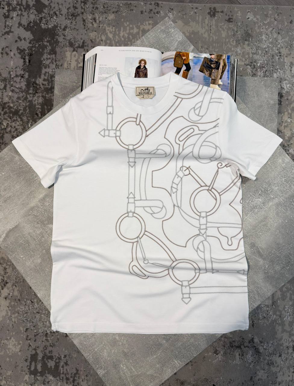 H TSHIRT - WHITE