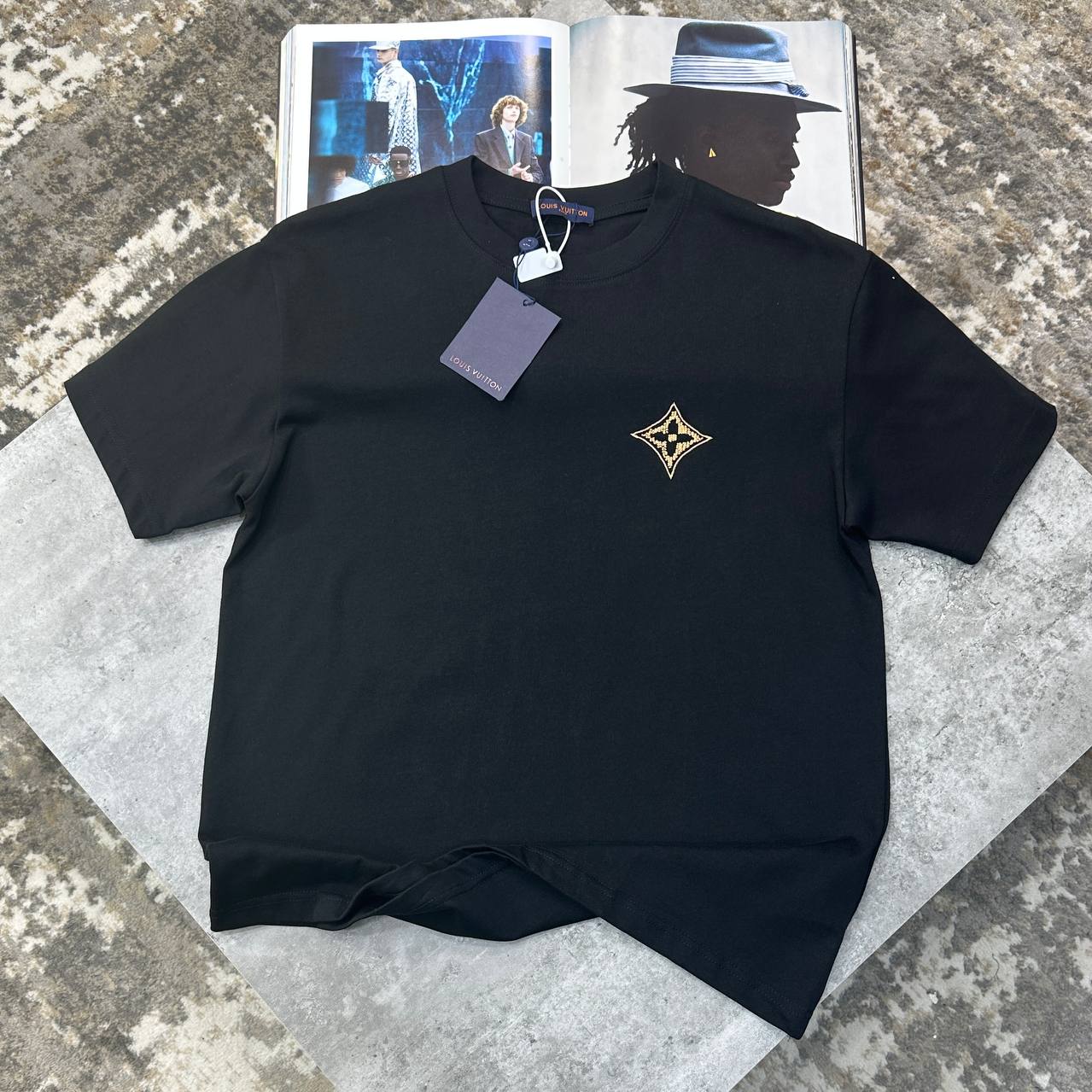 LVE T SHIRT - BLACK