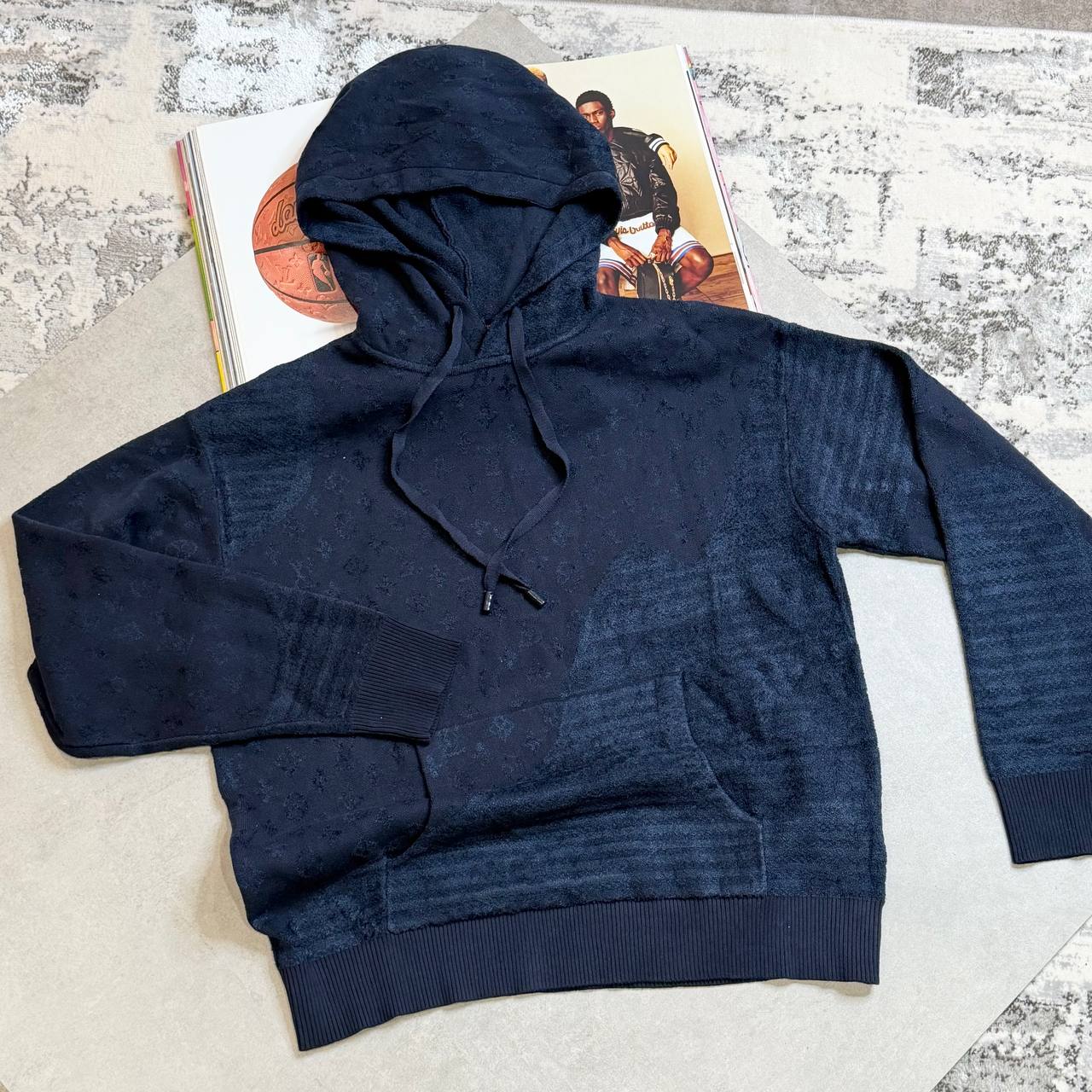 LVE GRAPHIC JACQUARD HOODIE - NAVY