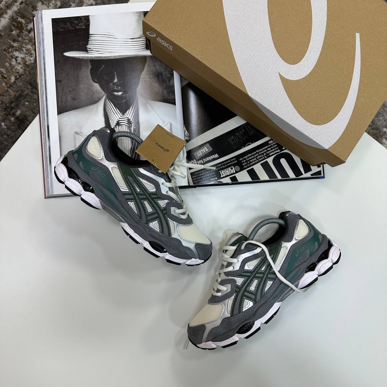 ACS GEL TRAINERS - CREAM/STEEL GREY