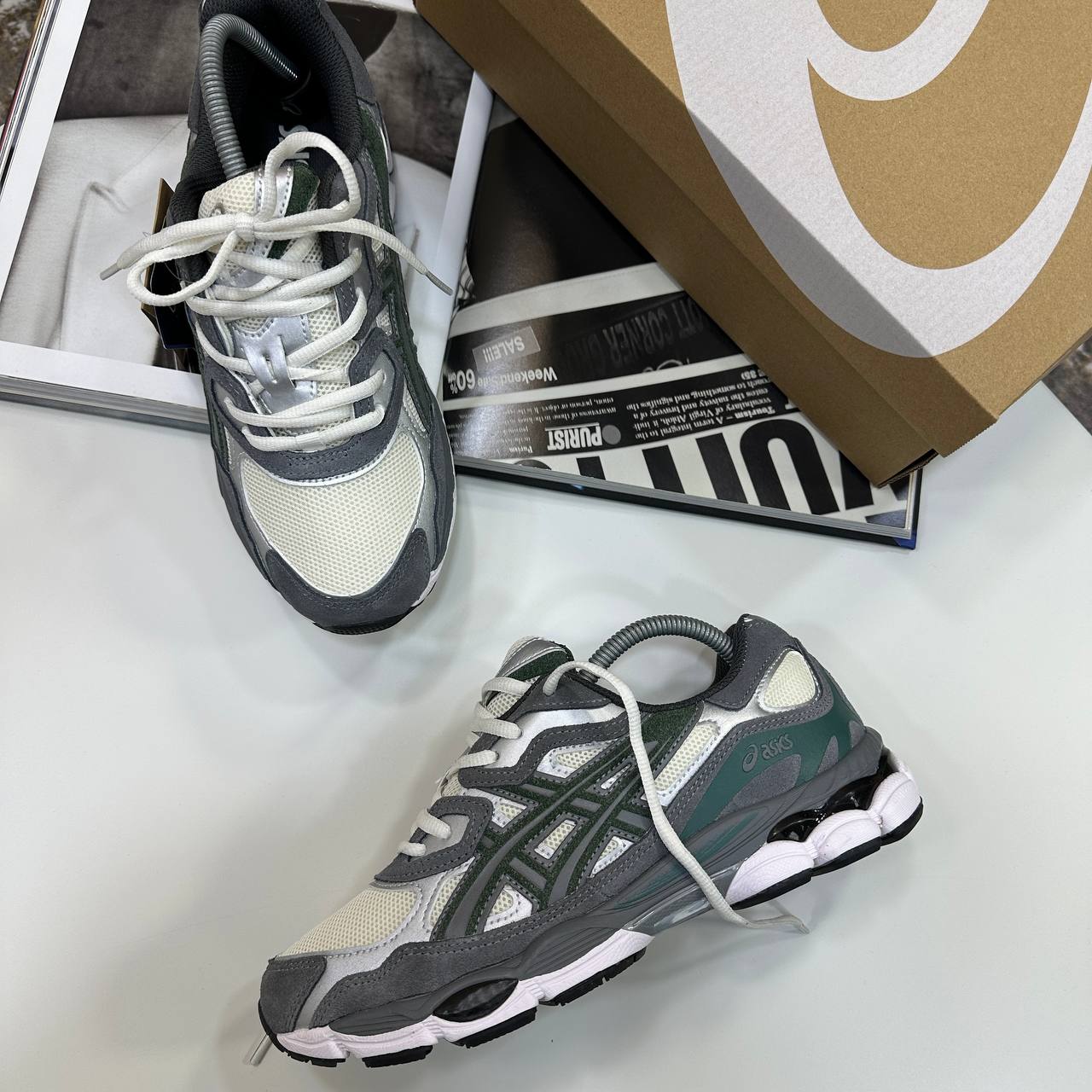 ACS GEL TRAINERS - CREAM/STEEL GREY