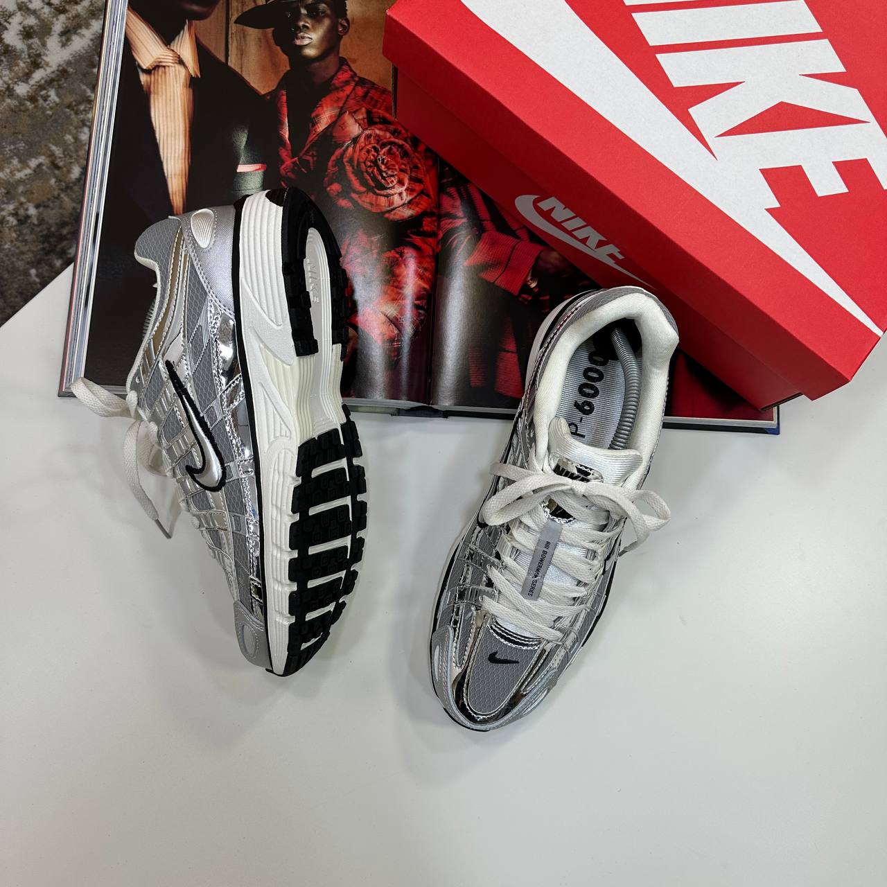 NI P-6000 TRAINERS - METALLIC SILVER