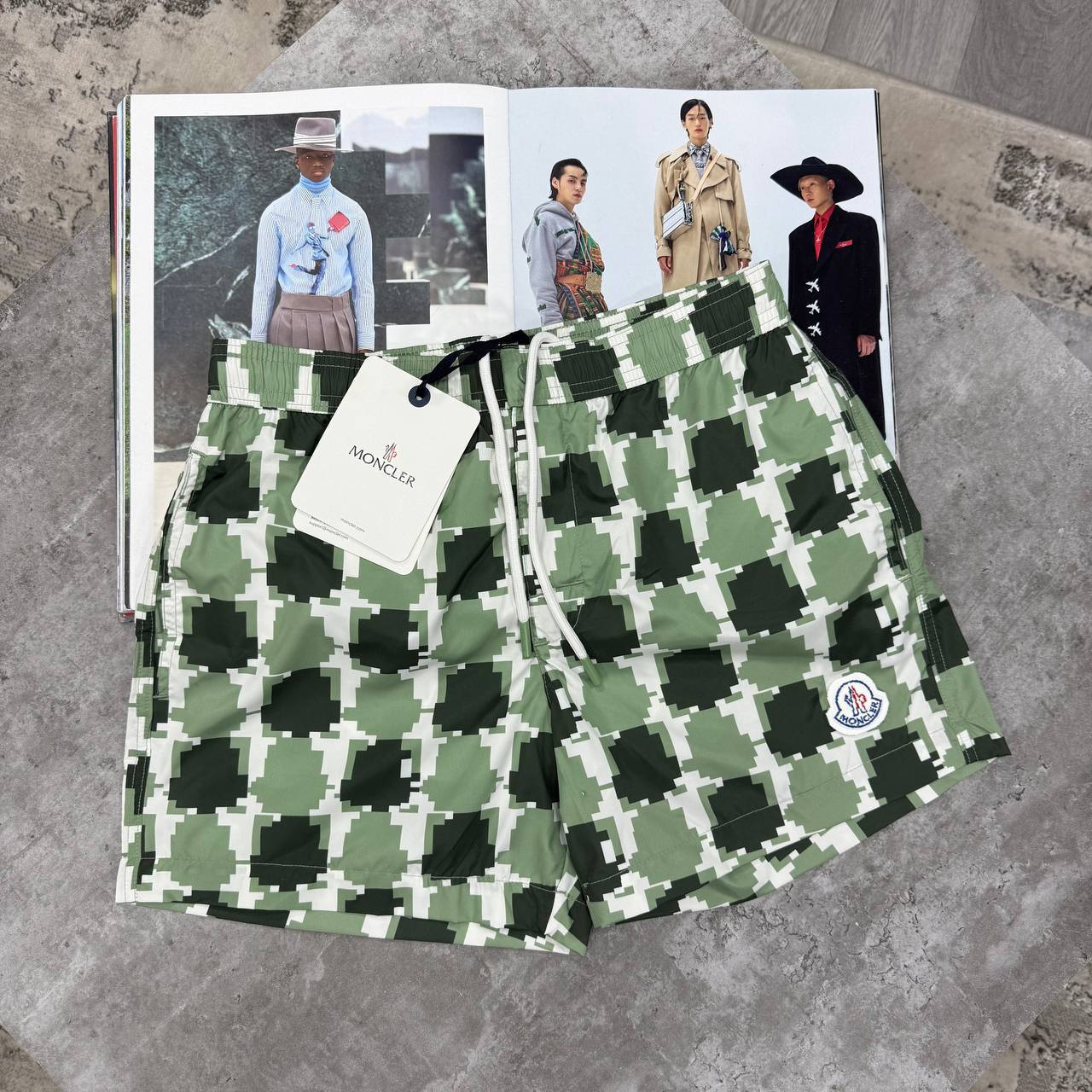 MNCLR PIXELATED PRINT SWIM SHORTS - GREEN