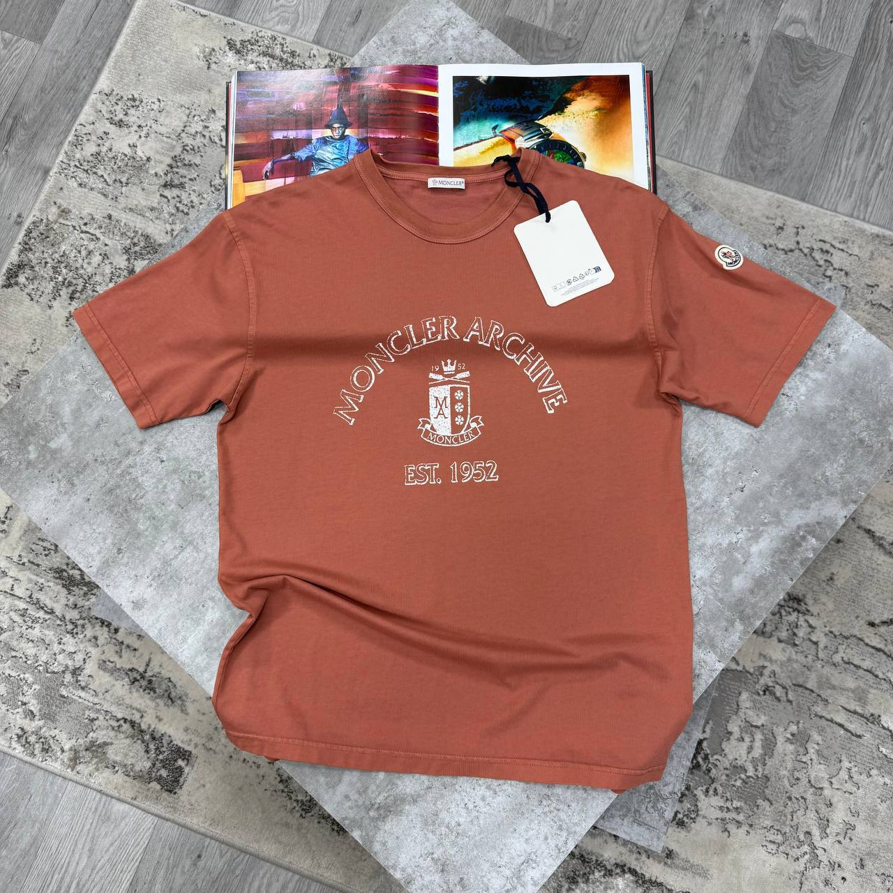 MNCLR ARCHIVE GRAPHIC TSHIRT - DARK ORANGE