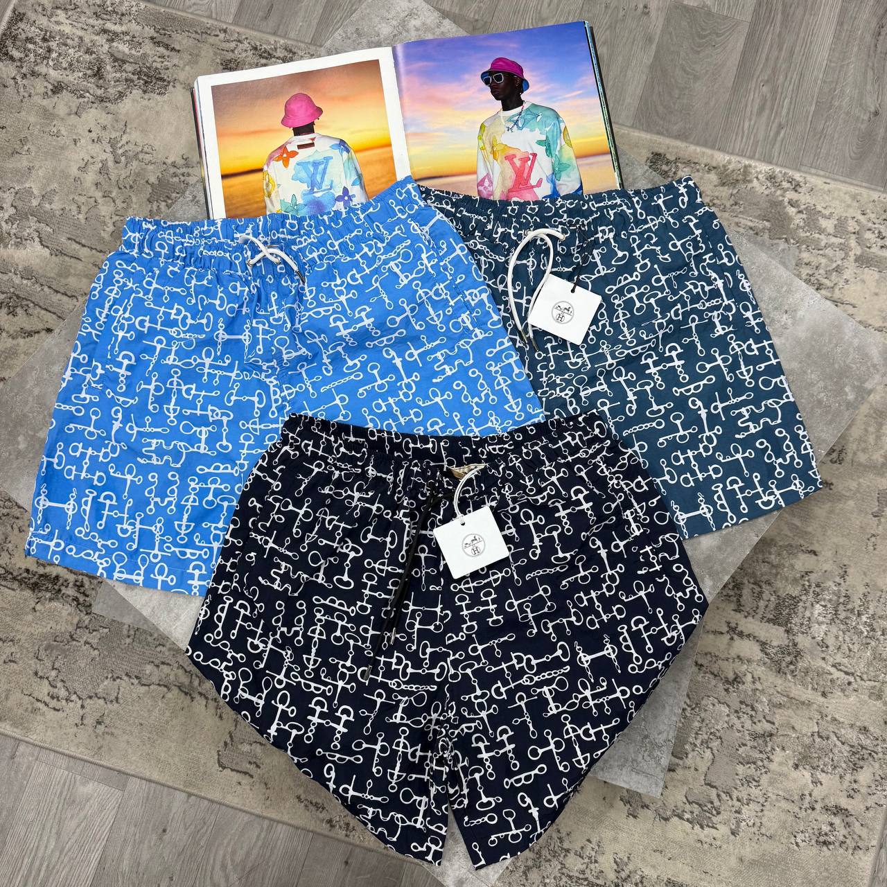 H SWIM SHORTS - BLACK