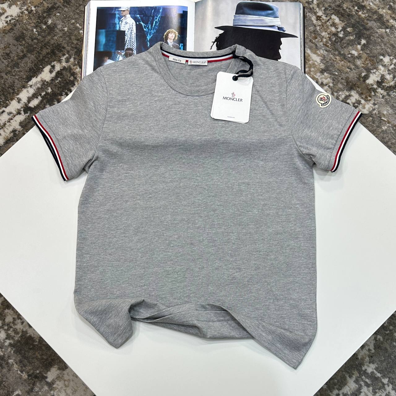 MNCLR TRICOLOR TRIMMED TSHIRT - GREY