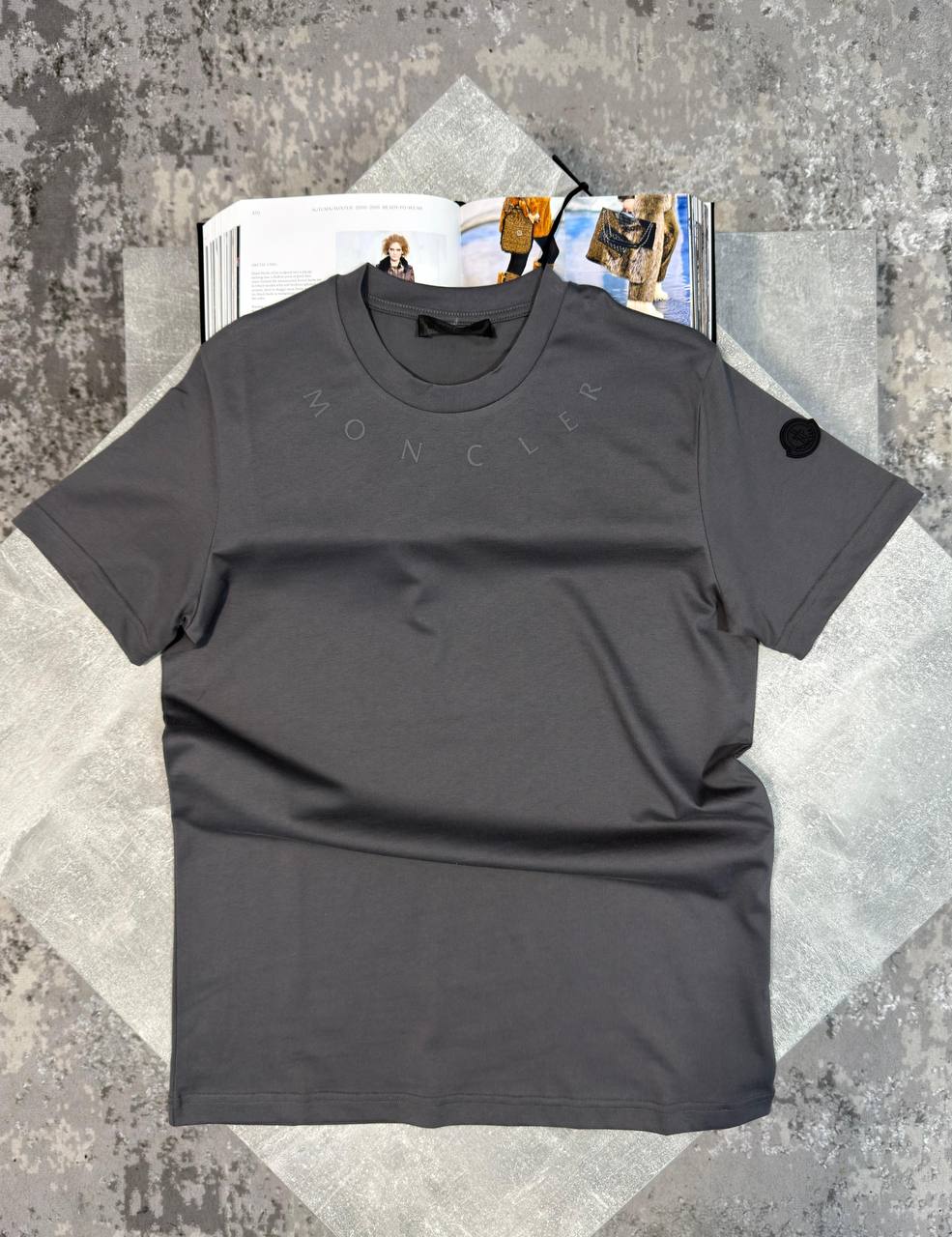 MNCLR TSHIRT - CHARCOAL