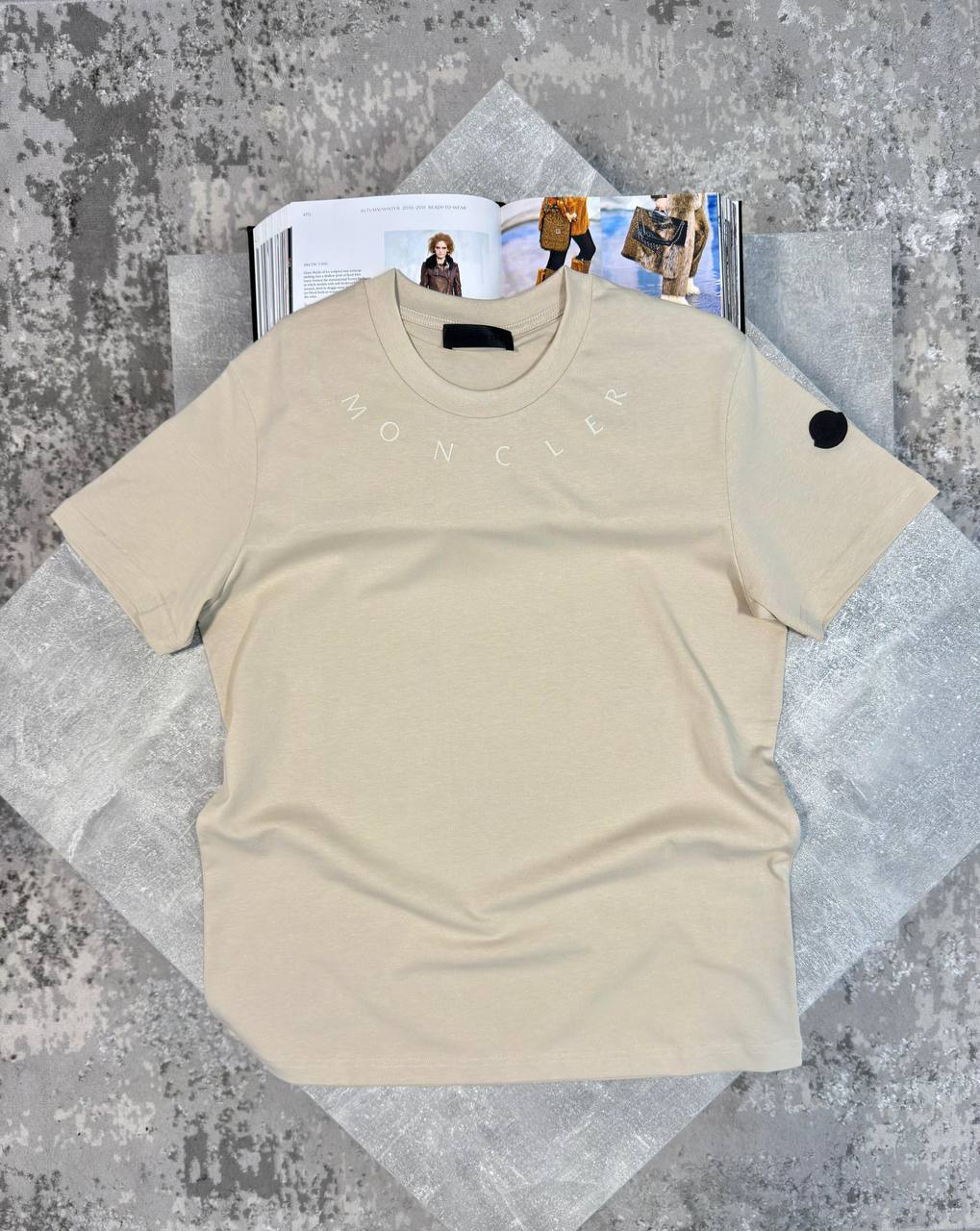 MNCLR TSHIRT - BEIGE