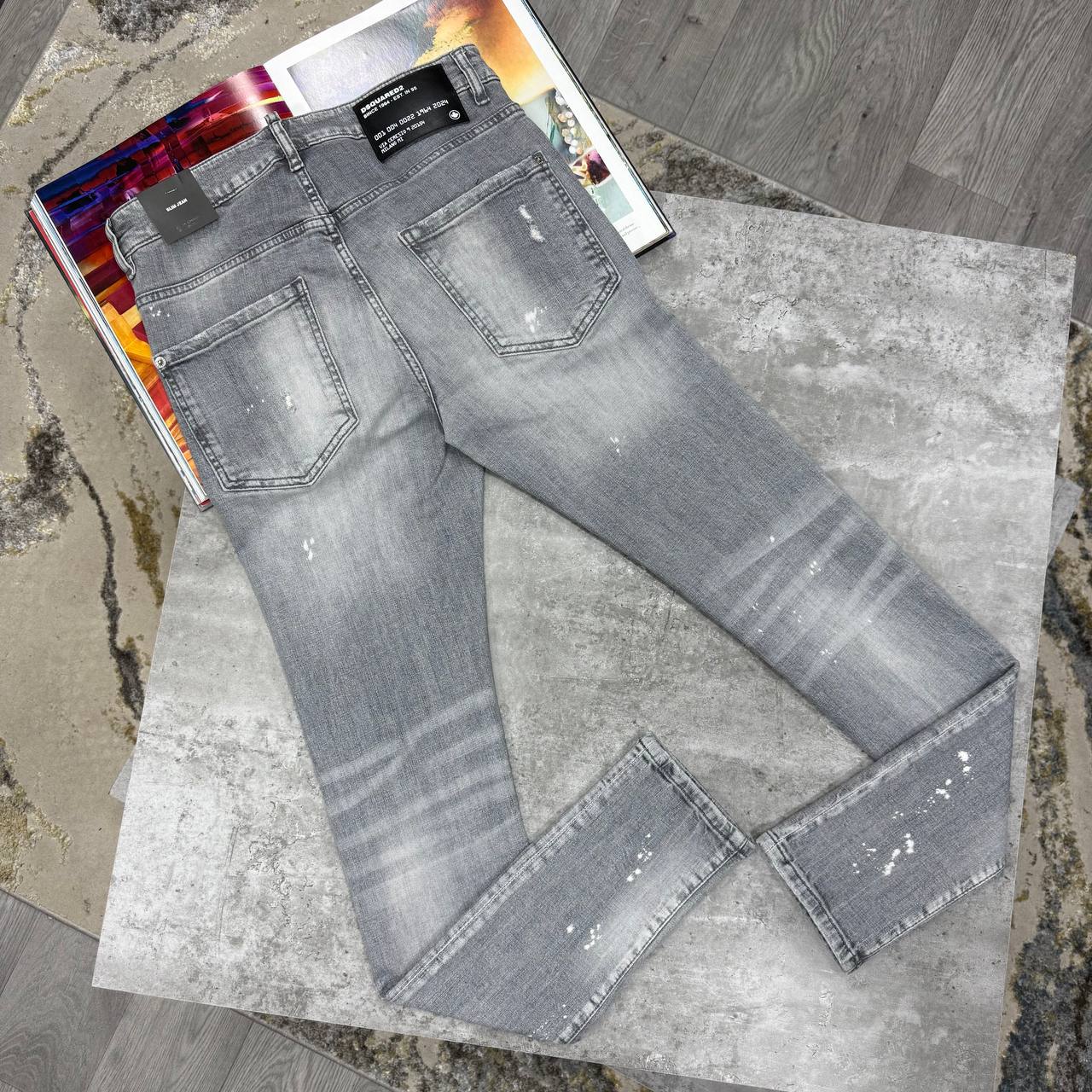 DSQ PAINT SPLATTER JEANS - GREY