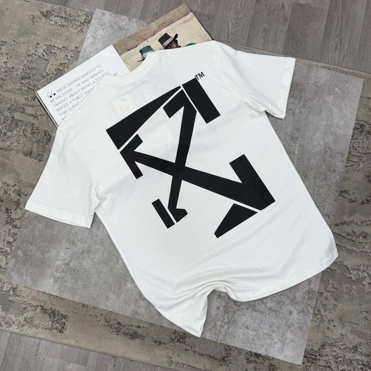 OW GRAPHIC ARROW PRINT TSHIRT - WHITE