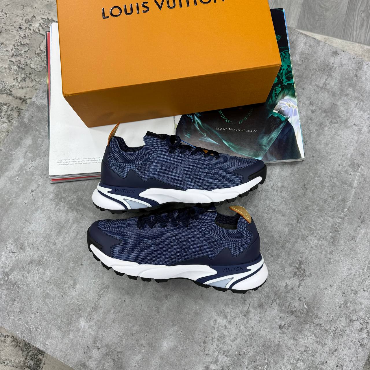 LVE TACTIC KNIT TRAINERS - NAVY