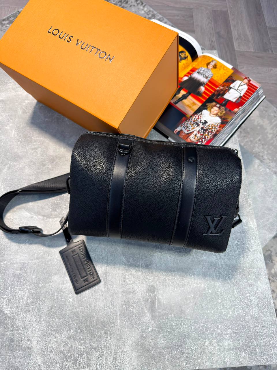 LVE KEEPALL CITY BAG - BLACK
