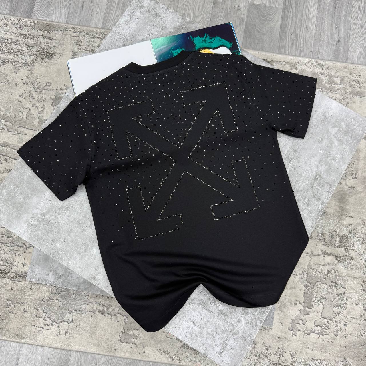 OW TSHIRT - BLACK