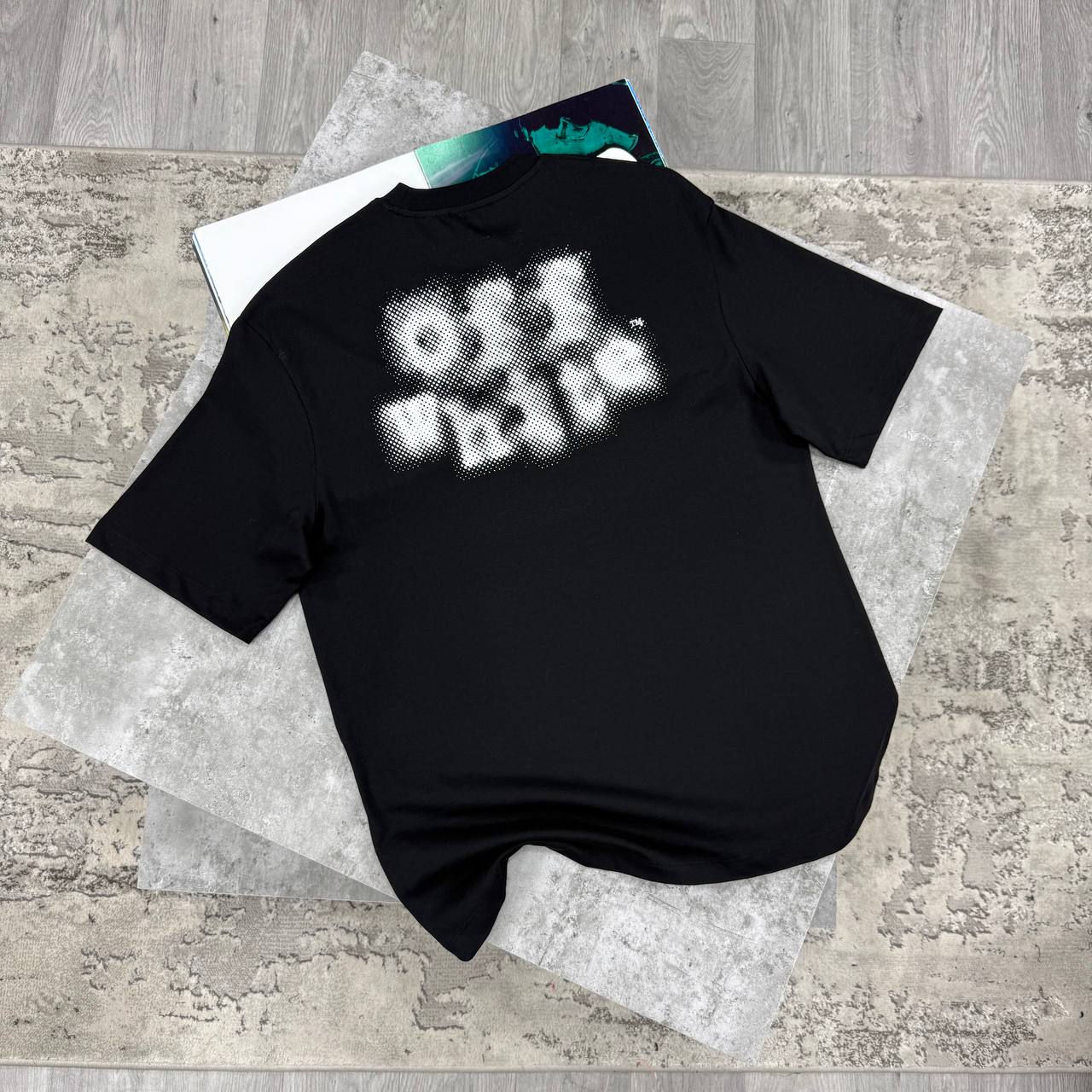 OW TSHIRT - BLACK