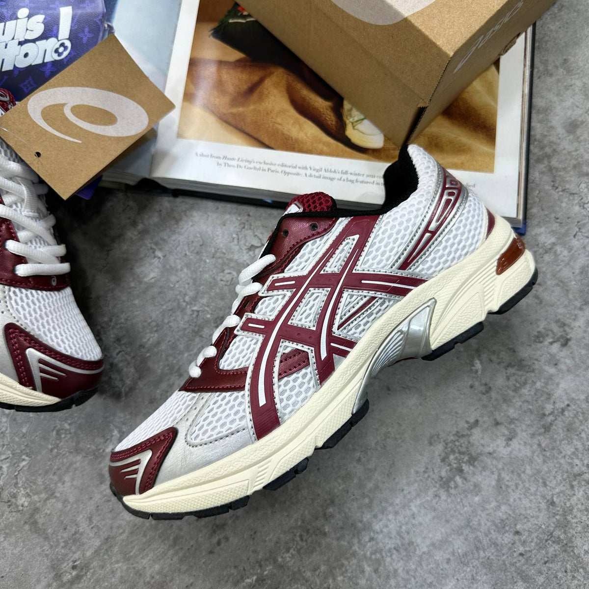 ACS LADIES TRAINERS - WHITE/MAROON