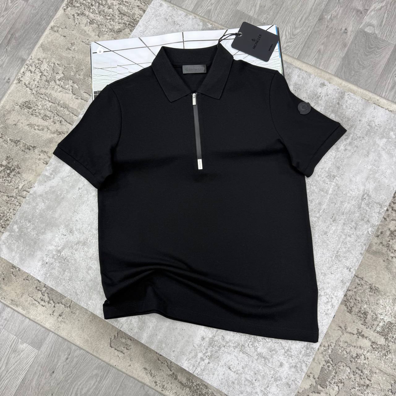 MNCLR HALF ZIP POLO - BLACK