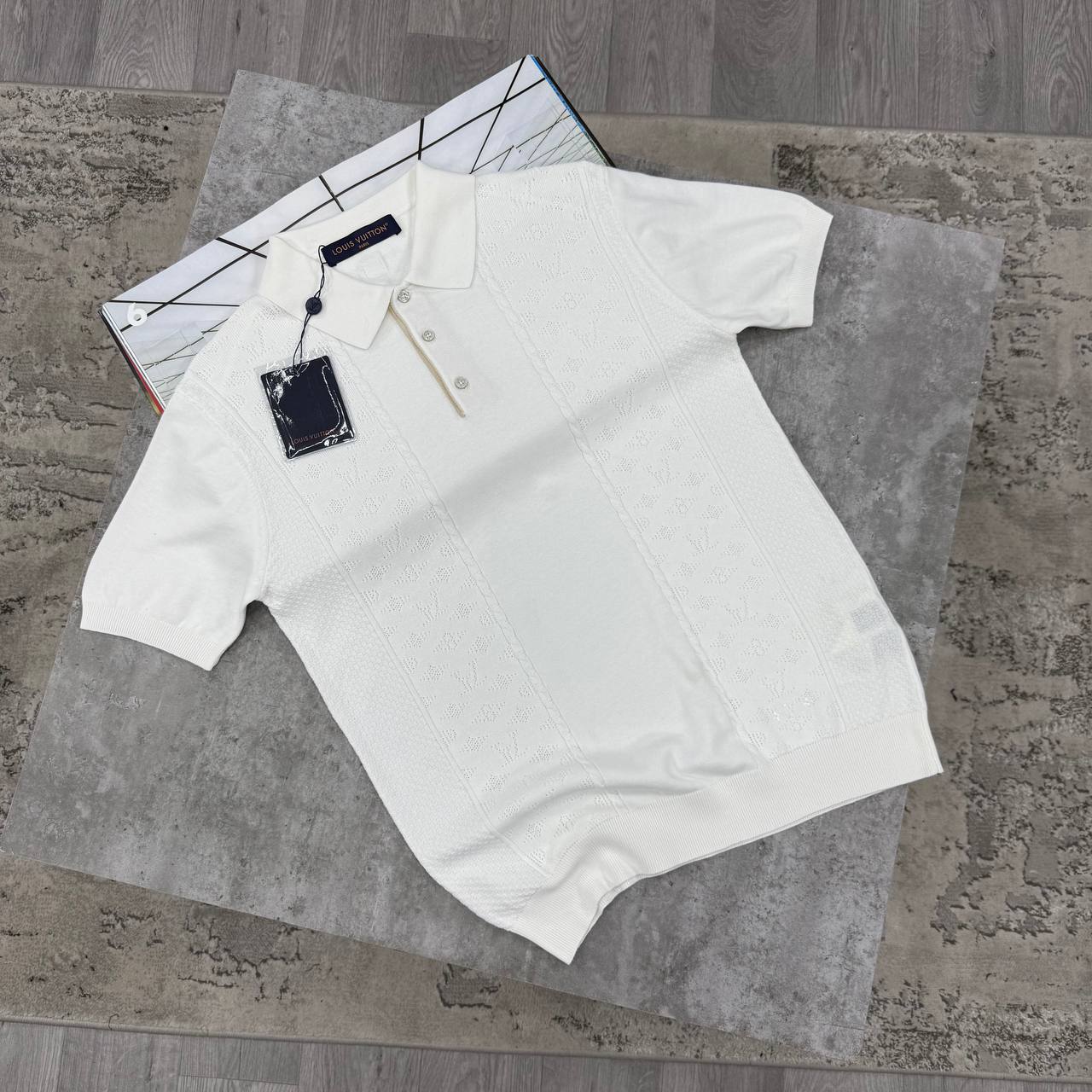 LVE SHORT SLEEVED POLO - WHITE