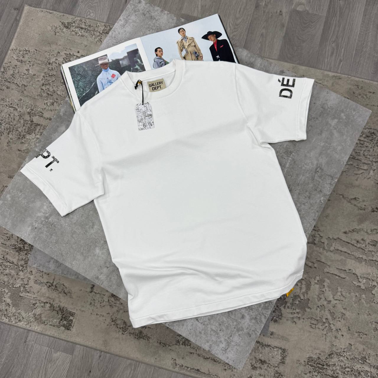 GD TSHIRT - WHITE