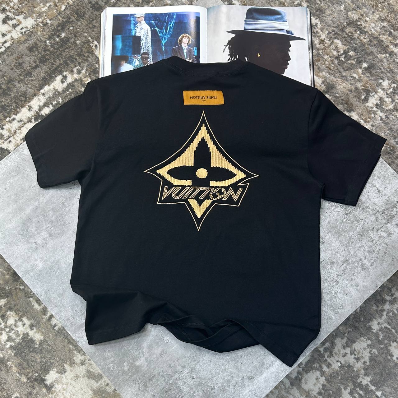 LVE T SHIRT - BLACK
