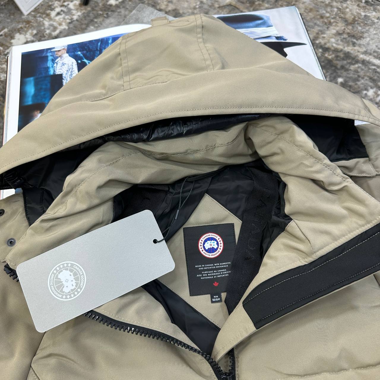 CG WOMEN CHELSEA PARKA - BEIGE