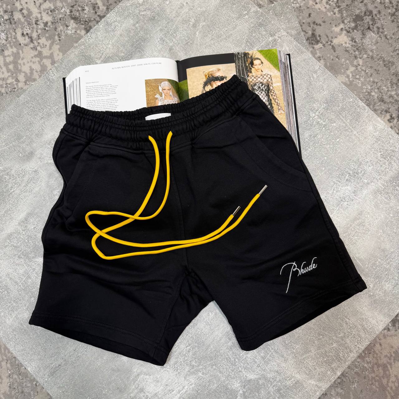 RHU CLASSIQUE SHORTS - BLACK