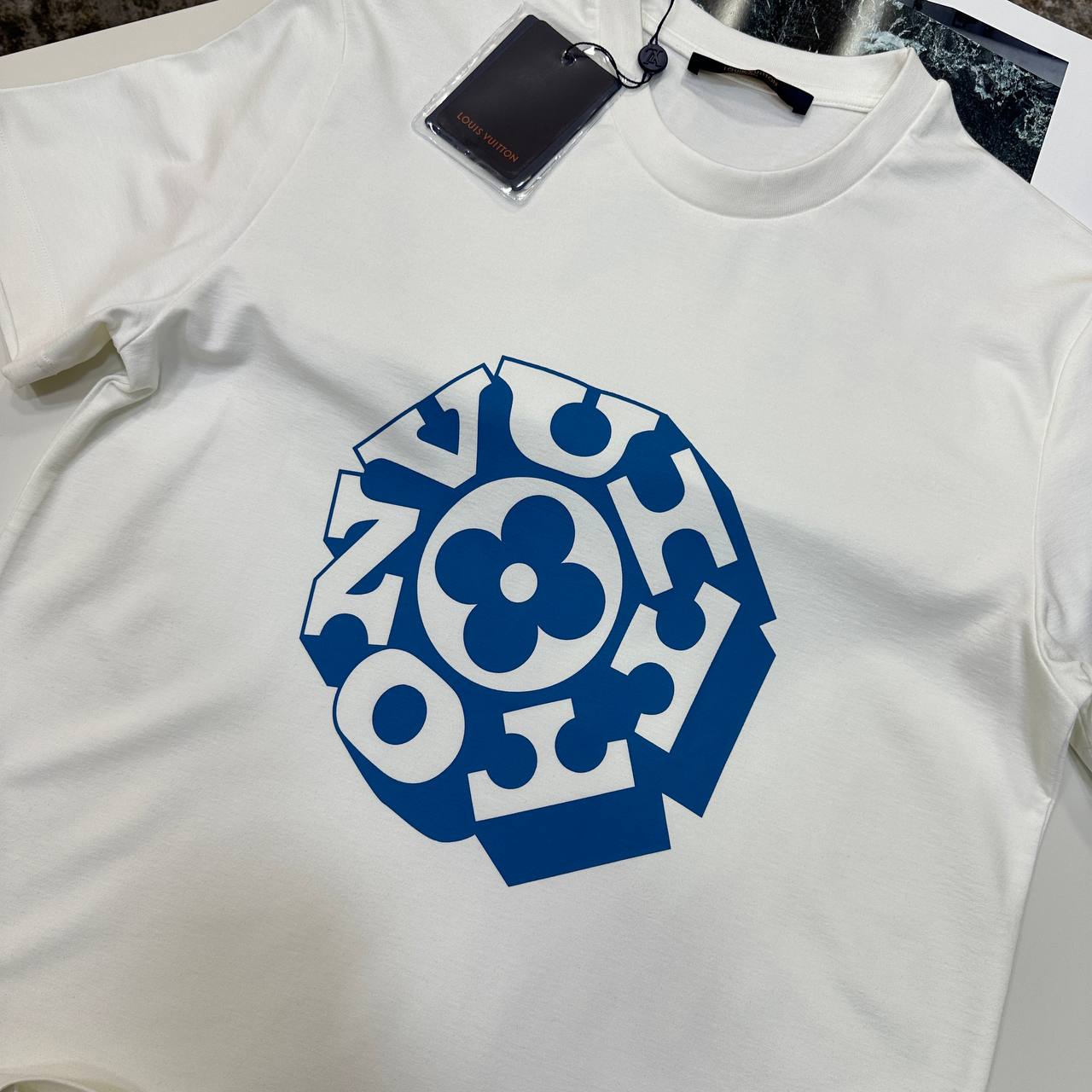 LVE PRINTED TSHIRT - WHITE