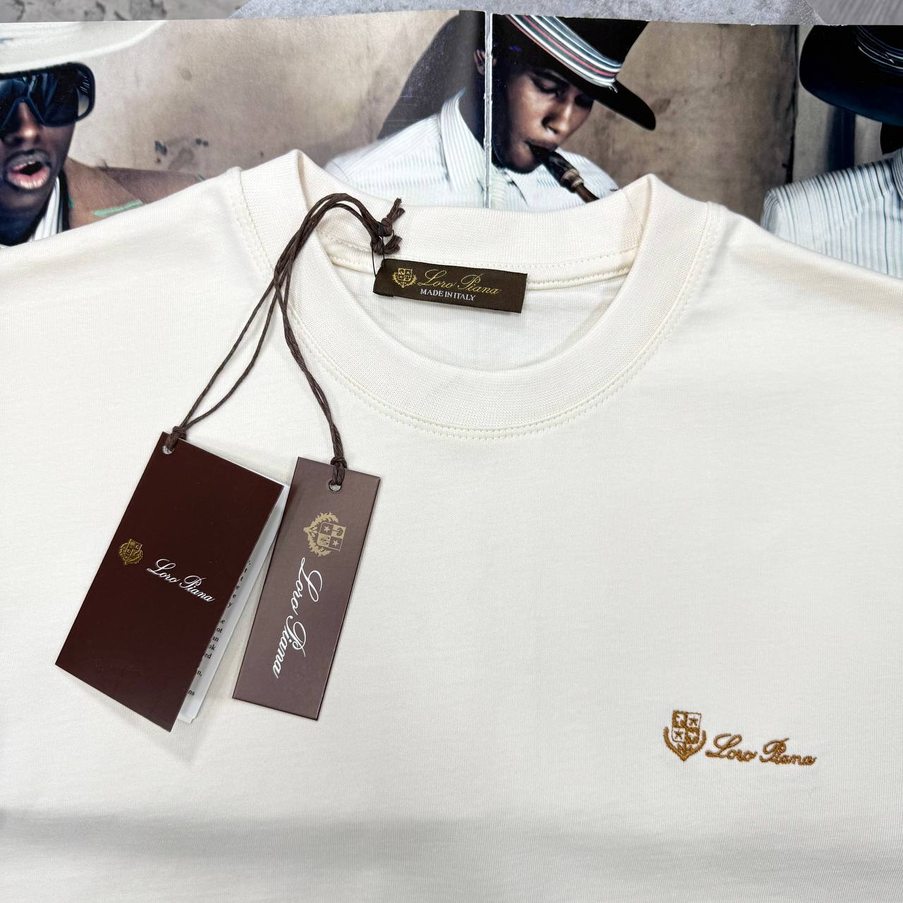 LORO CREWNECK TSHIRT - WHITE