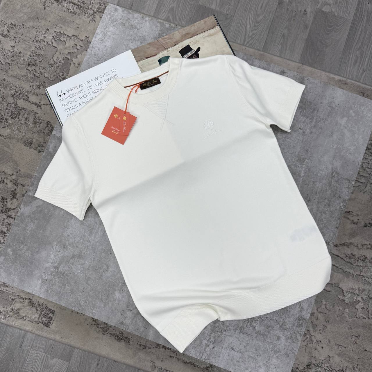 LORO KNIT V-NECK TSHIRT - WHITE