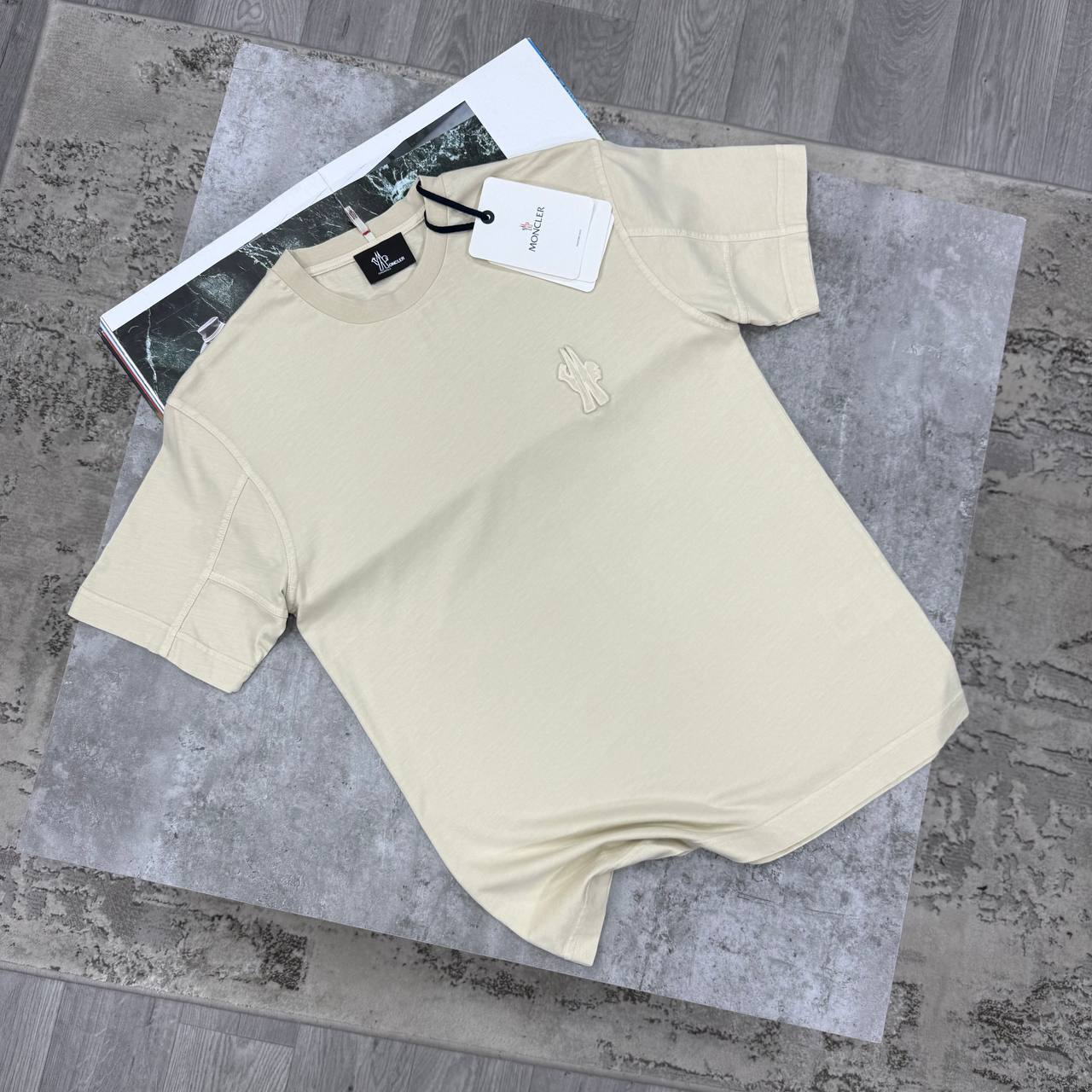 MNCLR CHEST POCKET POLO - BEIGE