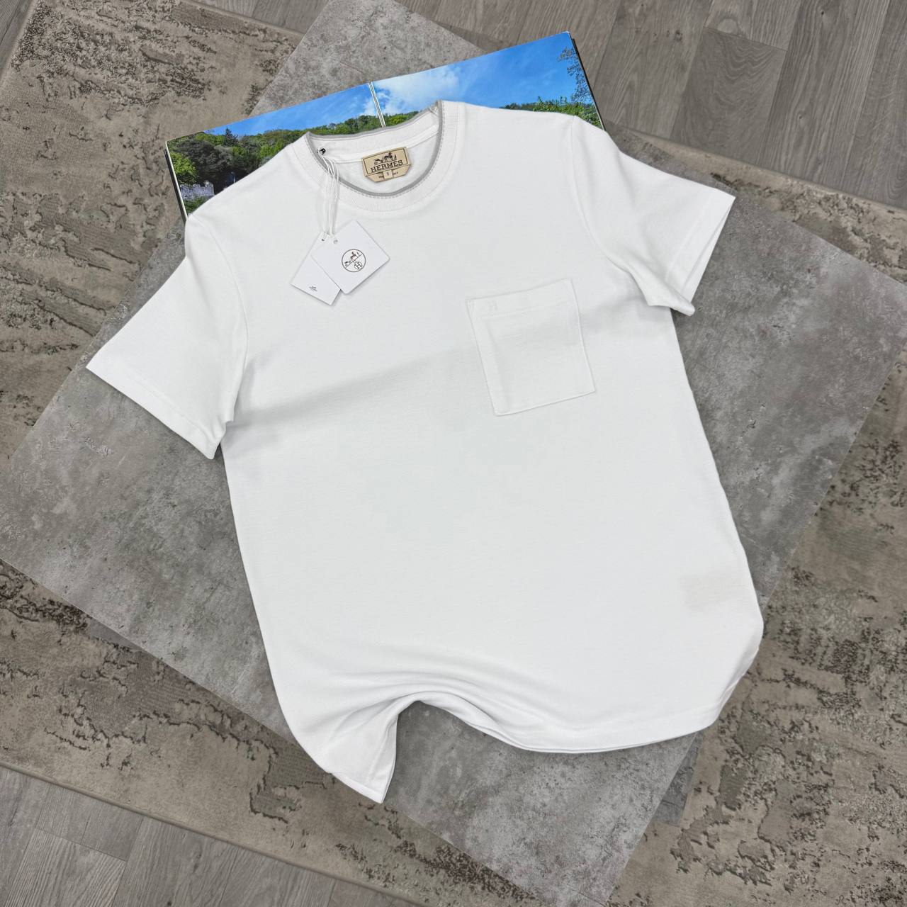 H TSHIRT - WHITE