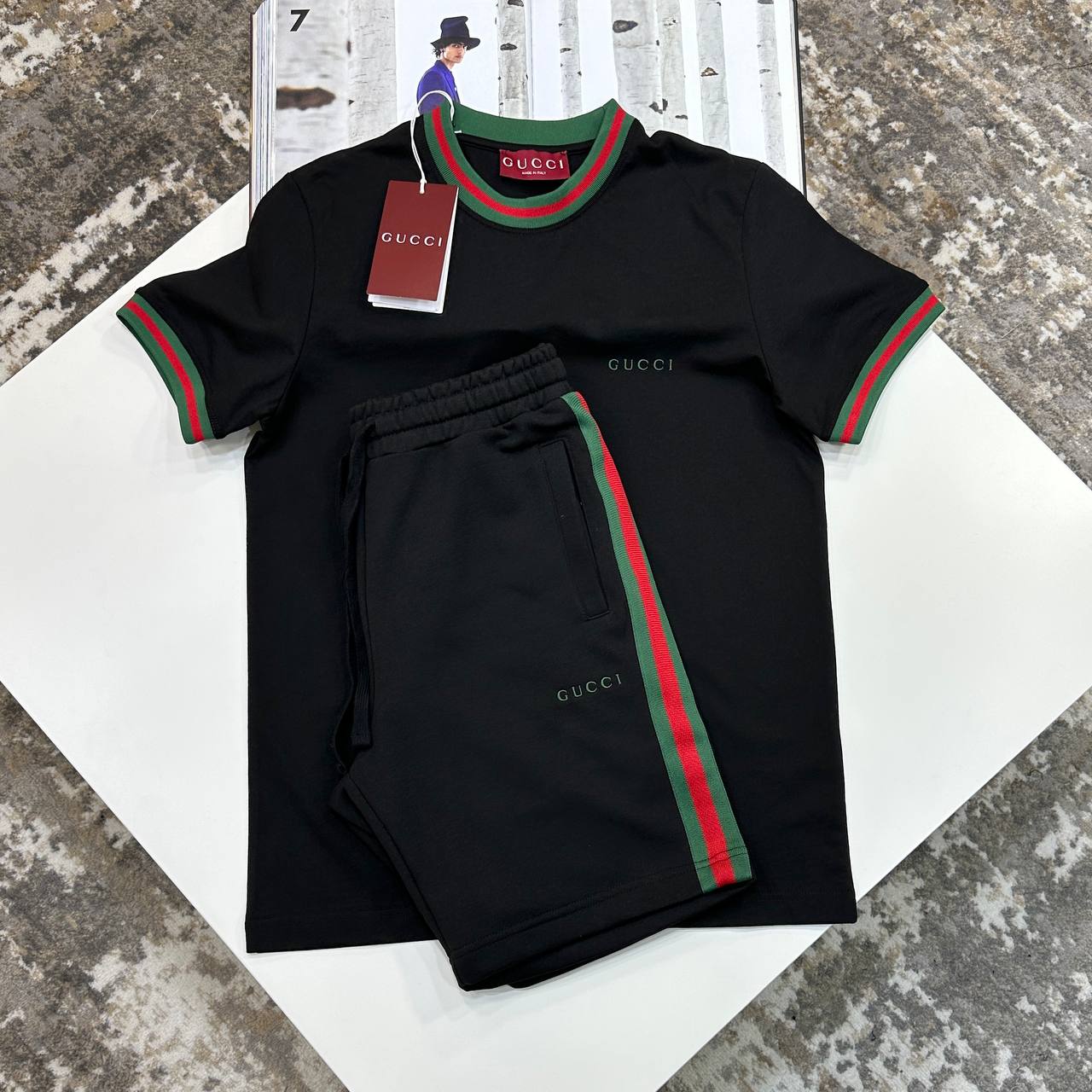 GCI STRIPED TRIM TSHIRT - BLACK