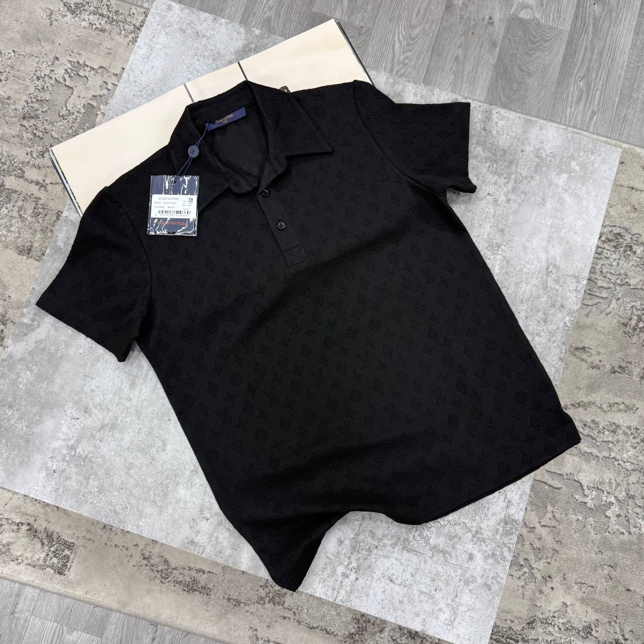 LVE KNIT MONOGRAM POLO - BLACK