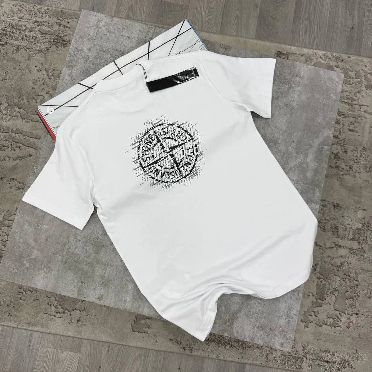 SI BLURR COMPASS T SHIRT - WHITE