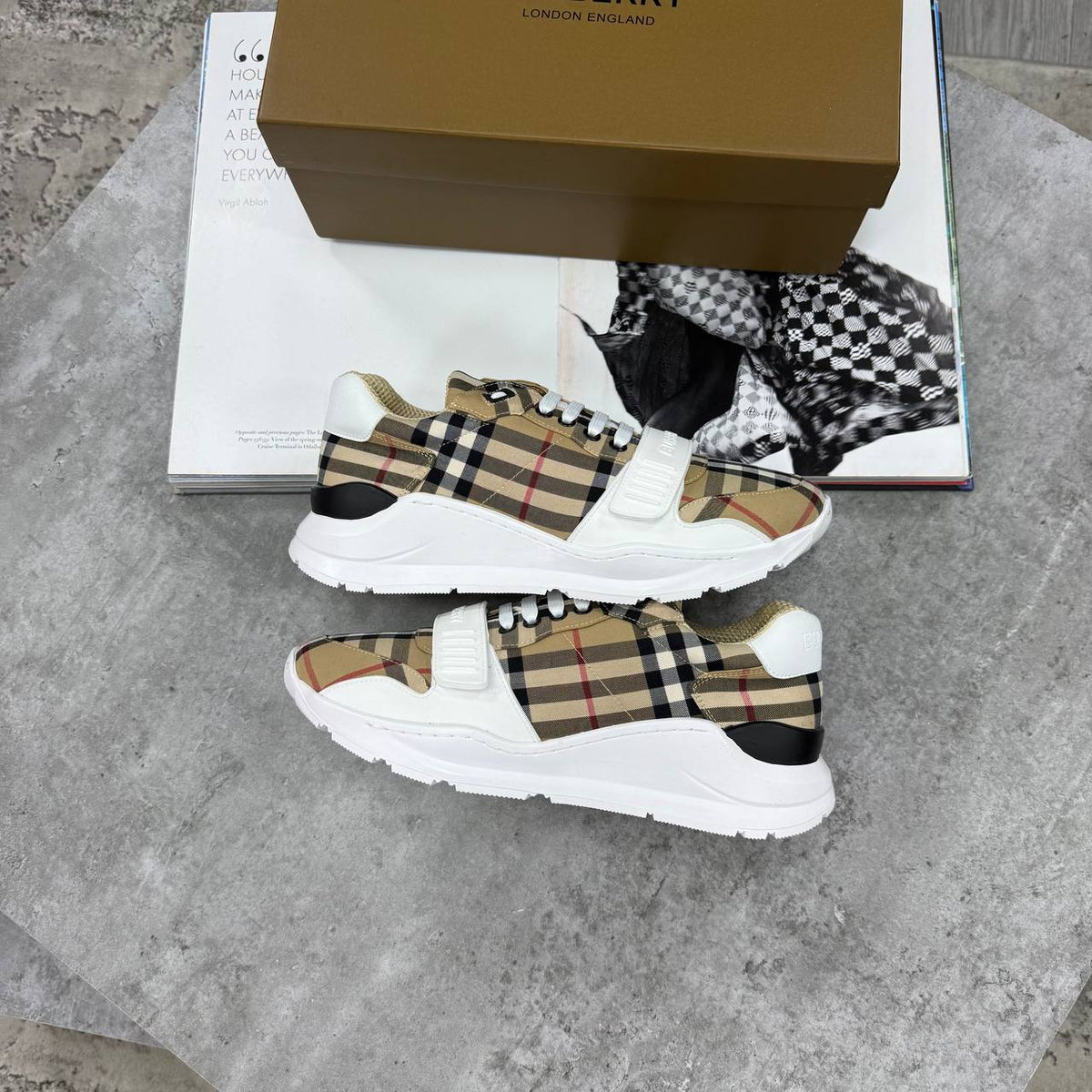 BBR CHECK SUEDE LEATHER SNEAKERS - WHITE