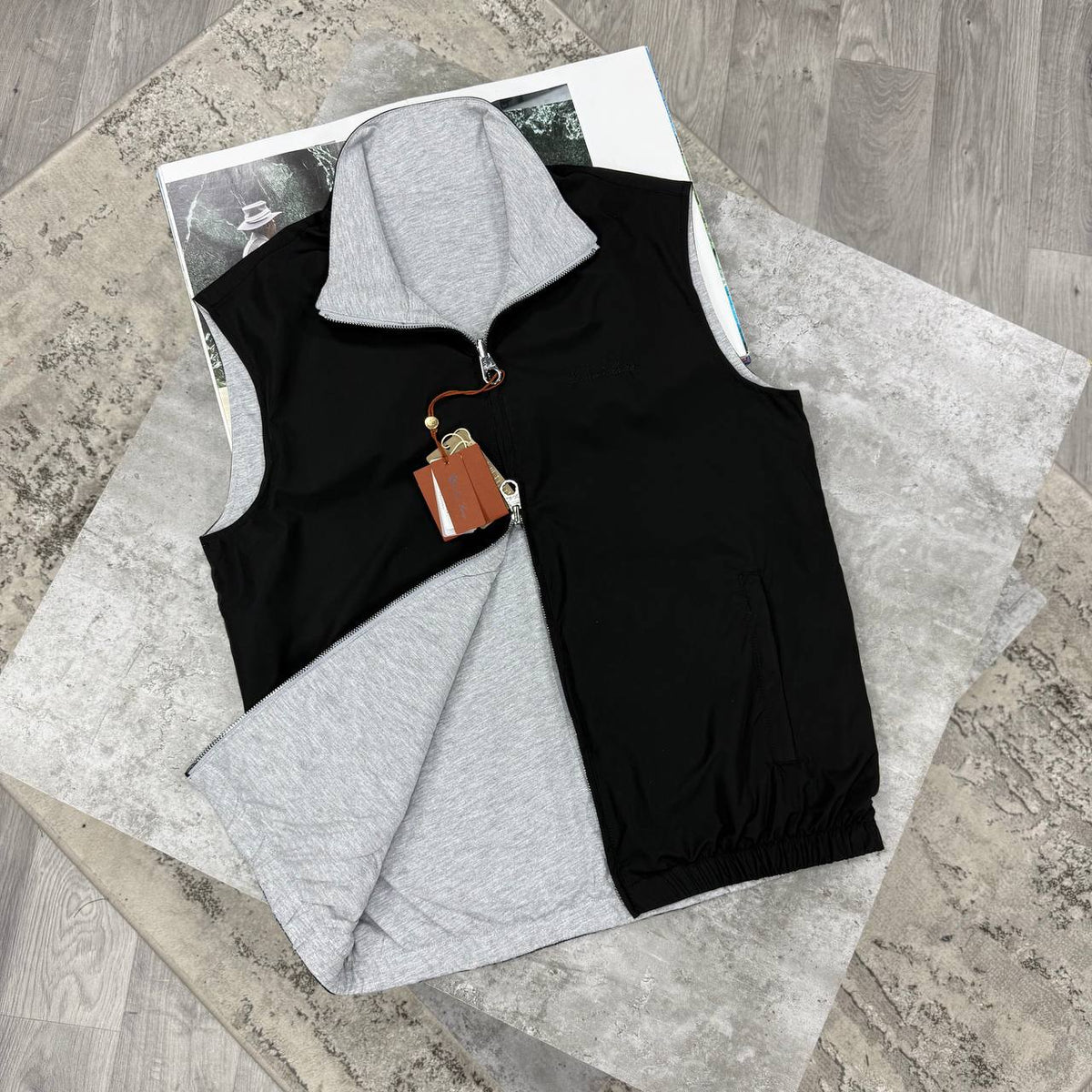 LORO REVERSIBLE GILET - BLACK/GREY