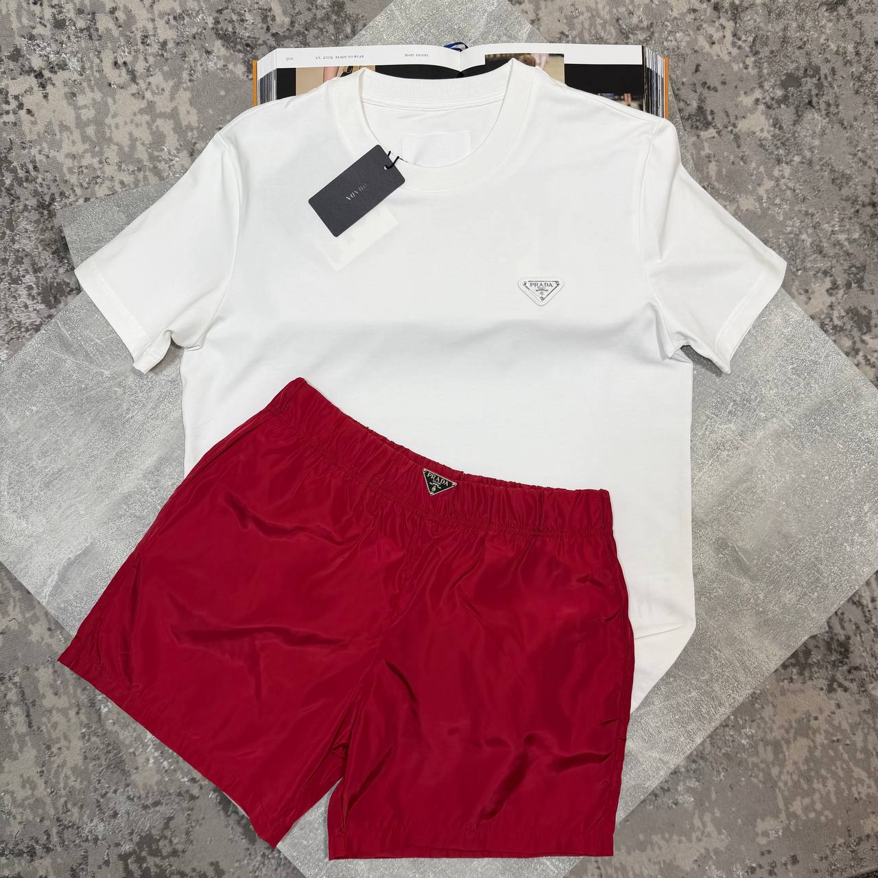 PDA TSHIRT - WHITE
