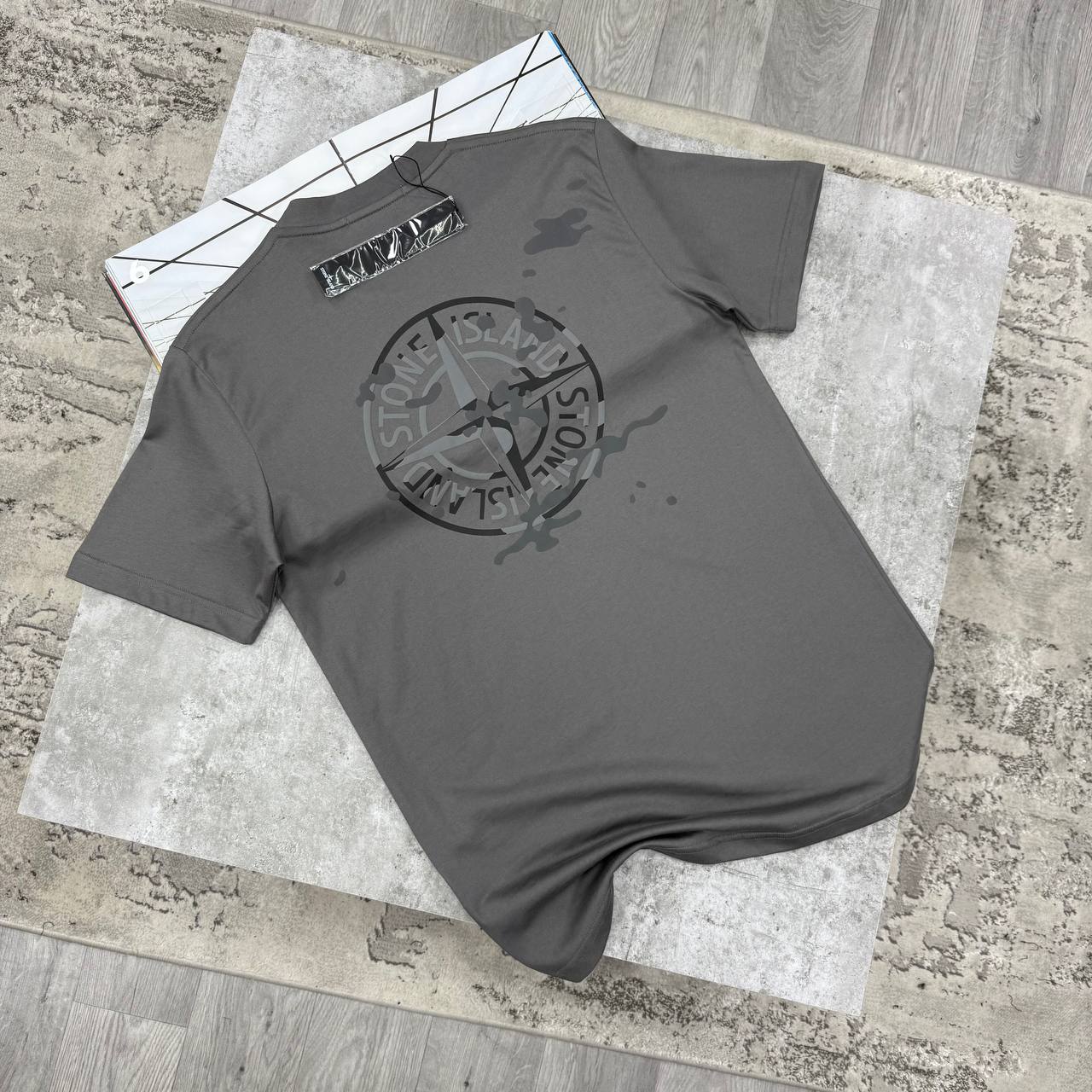 SI CENTRE COMPASS T SHIRT - CHARCOAL