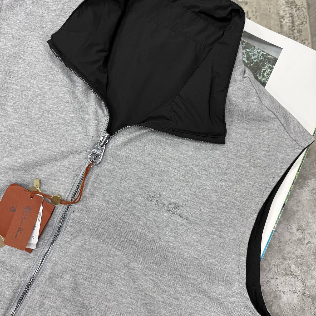 LORO REVERSIBLE GILET - BLACK/GREY
